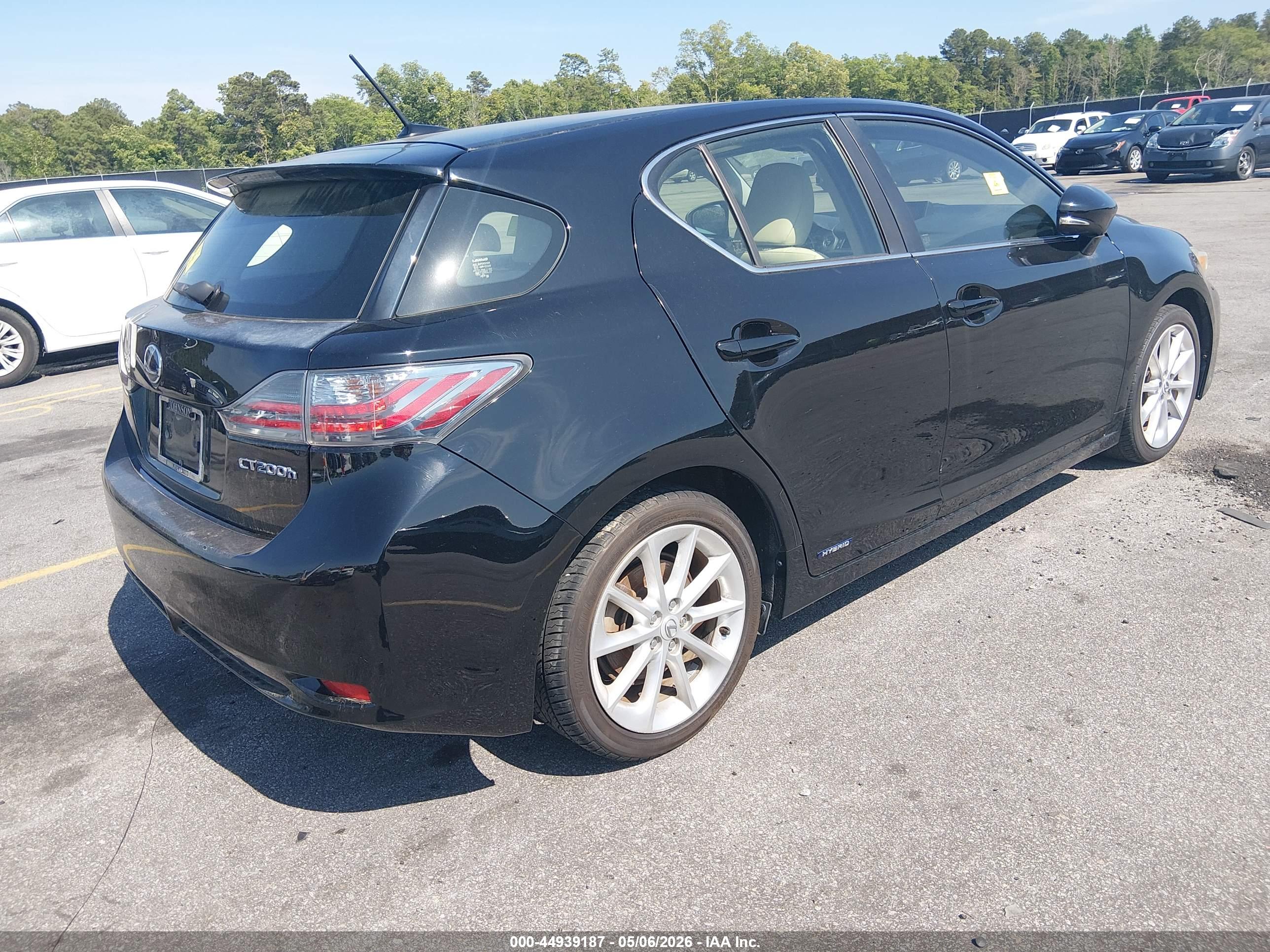 LEXUS CT image 4
