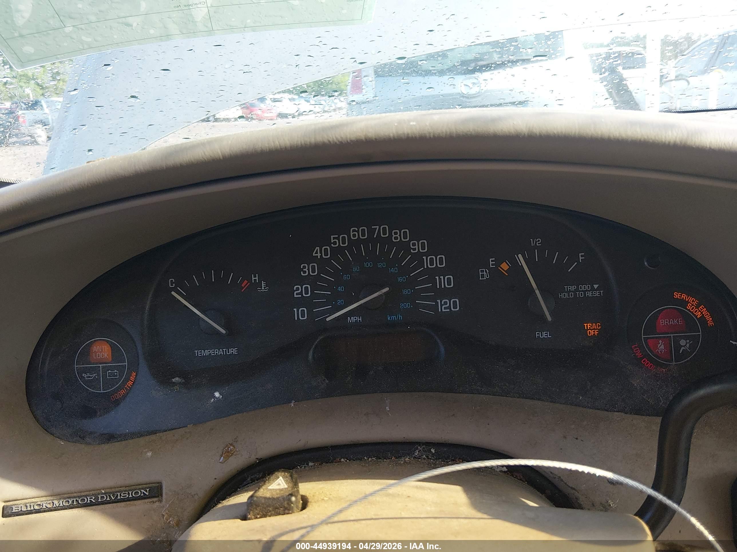 BUICK CENTURY image 7