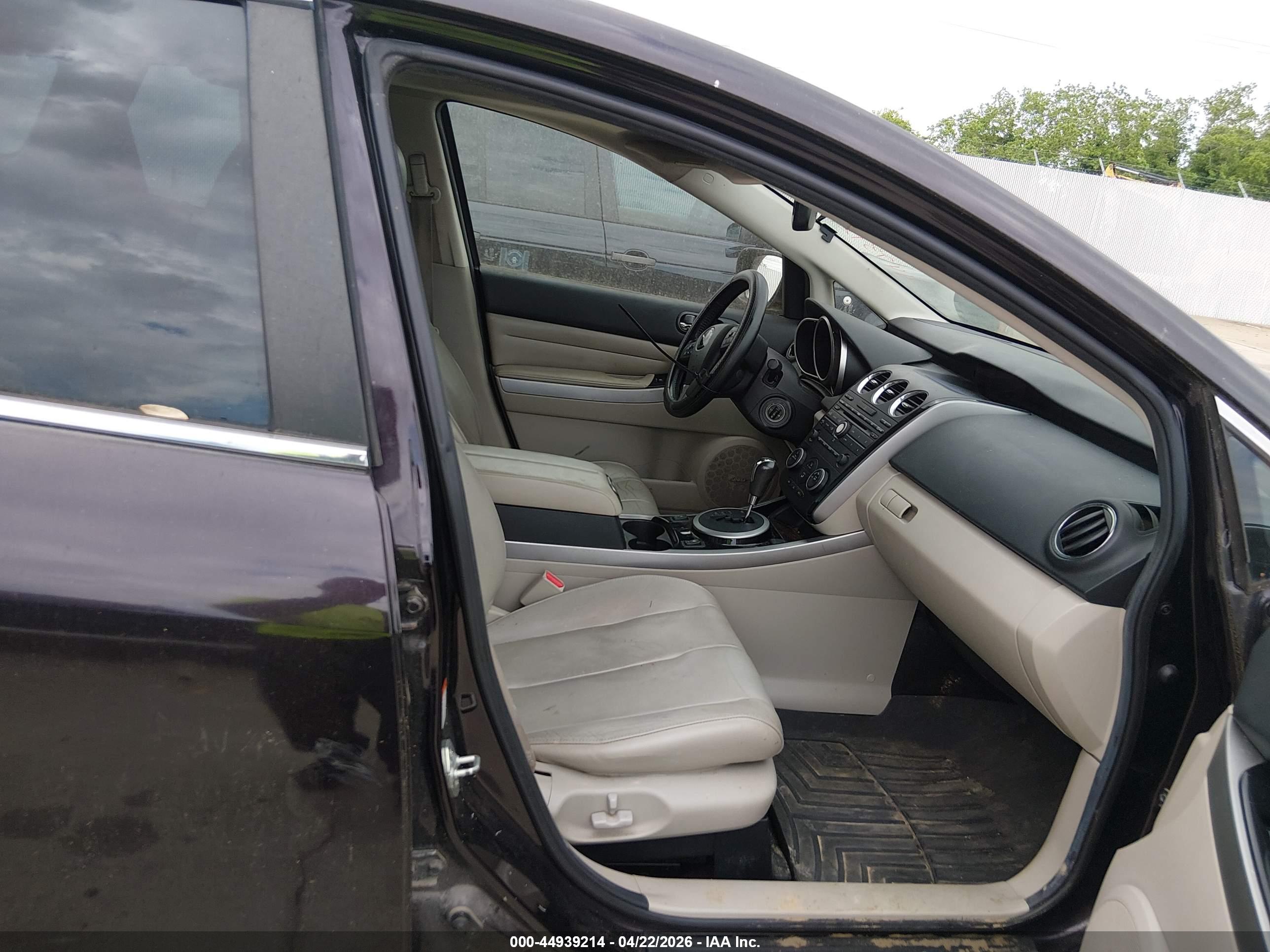 MAZDA CX-7 image 5