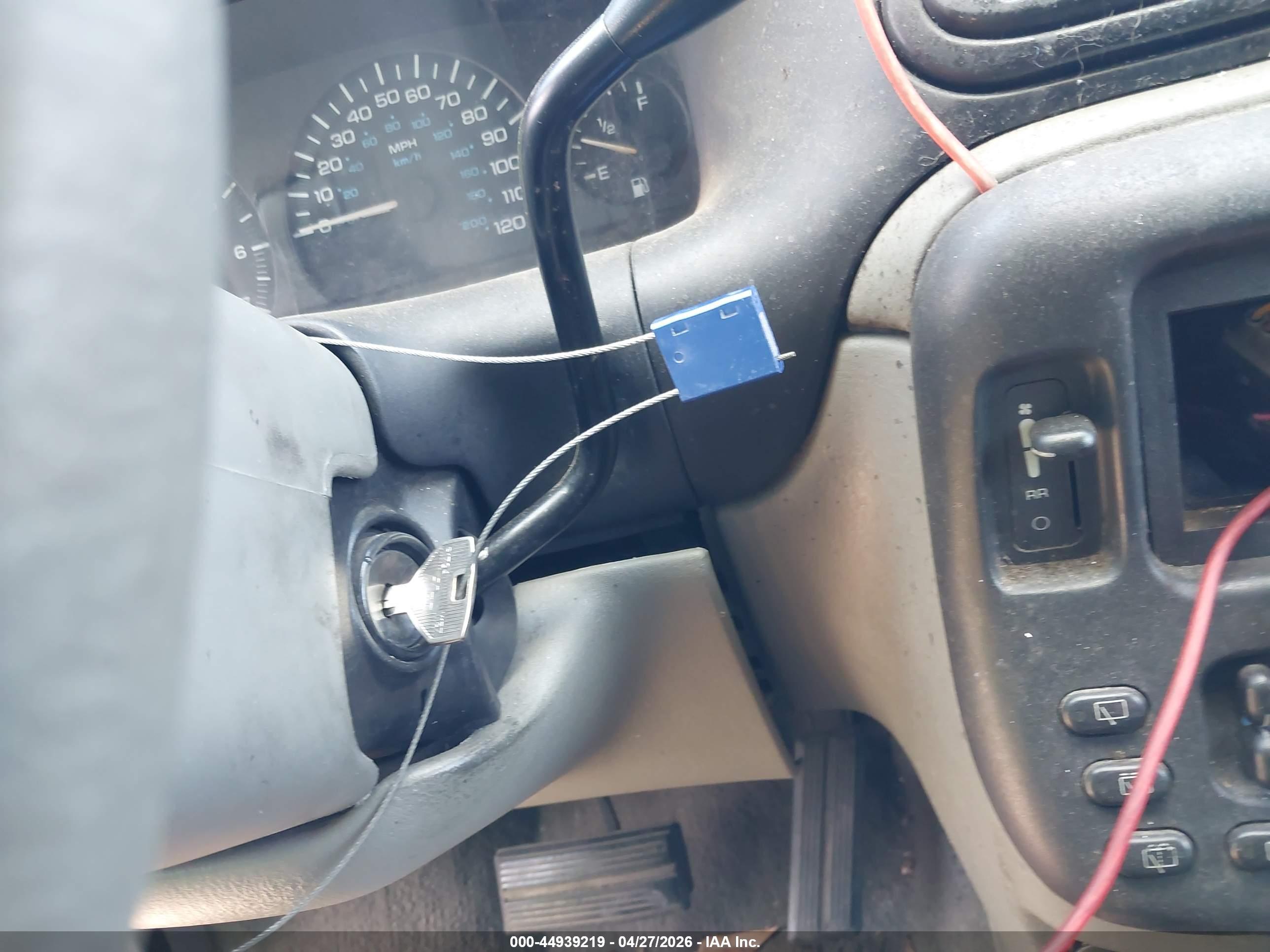 CHRYSLER GRAND image 11