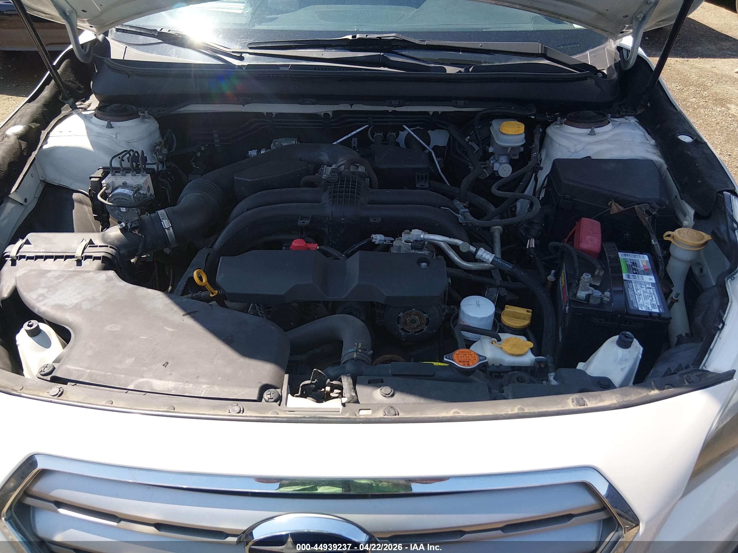 SUBARU OUTBACK image 10