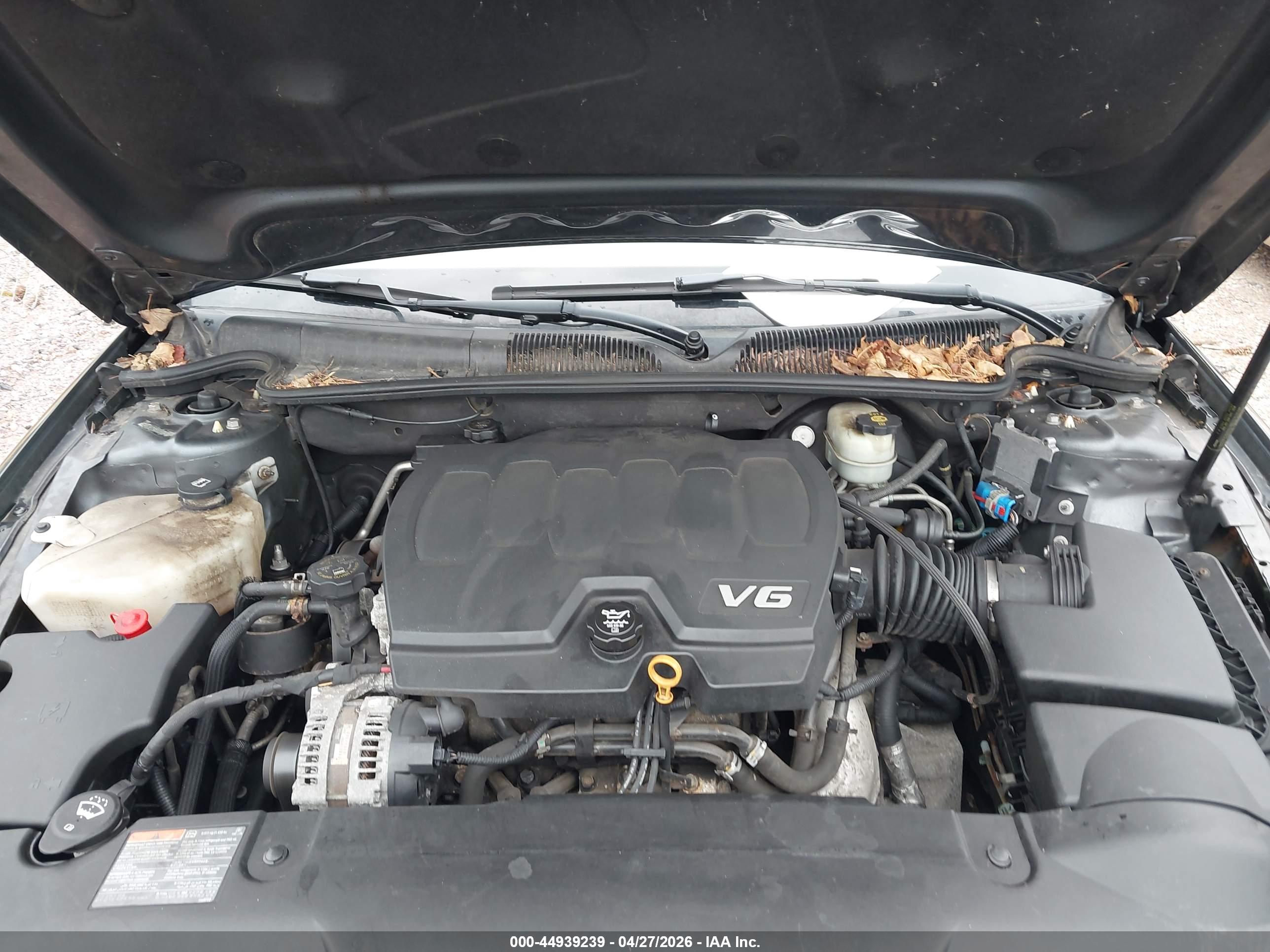 BUICK LUCERNE image 10