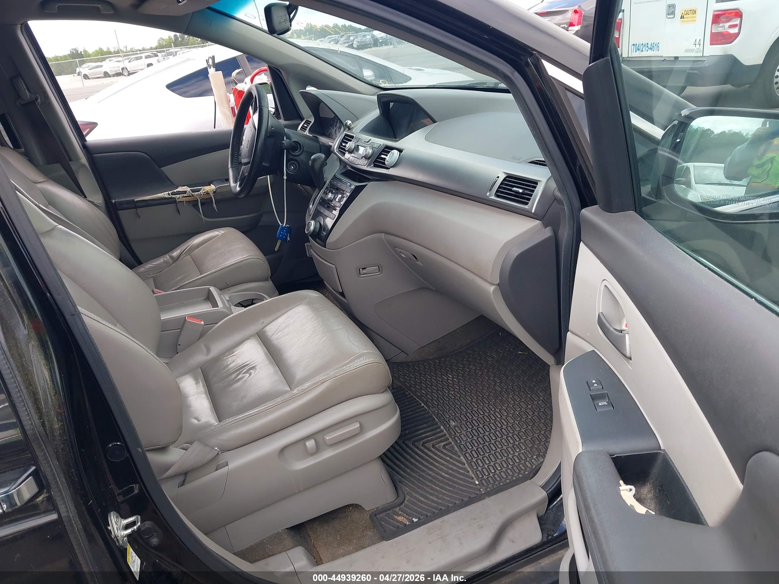 HONDA ODYSSEY image 5