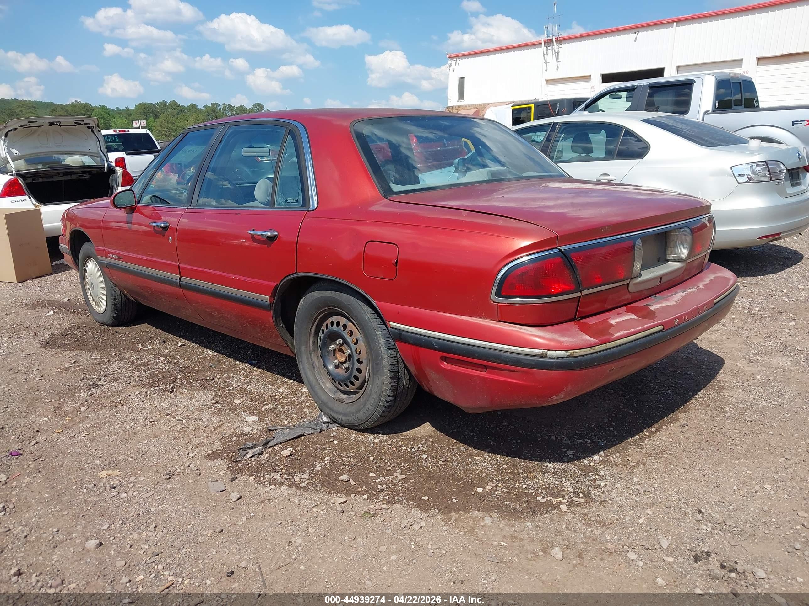 BUICK LESABRE image 3