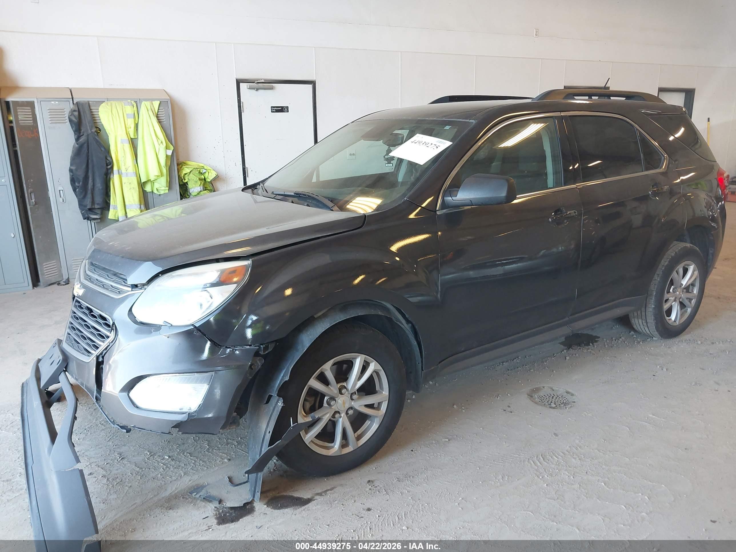 CHEVROLET EQUINOX image 2