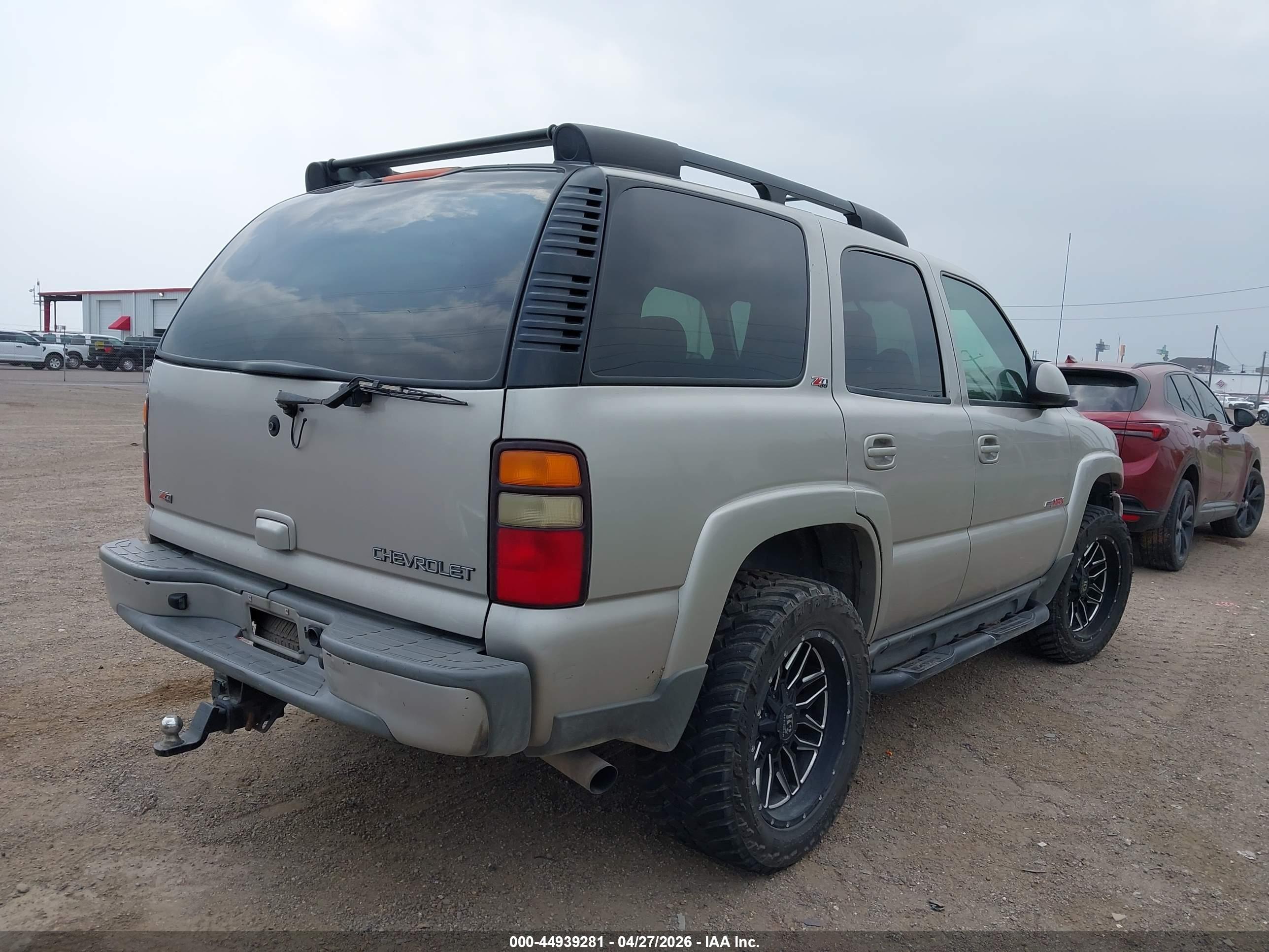 CHEVROLET TAHOE image 4