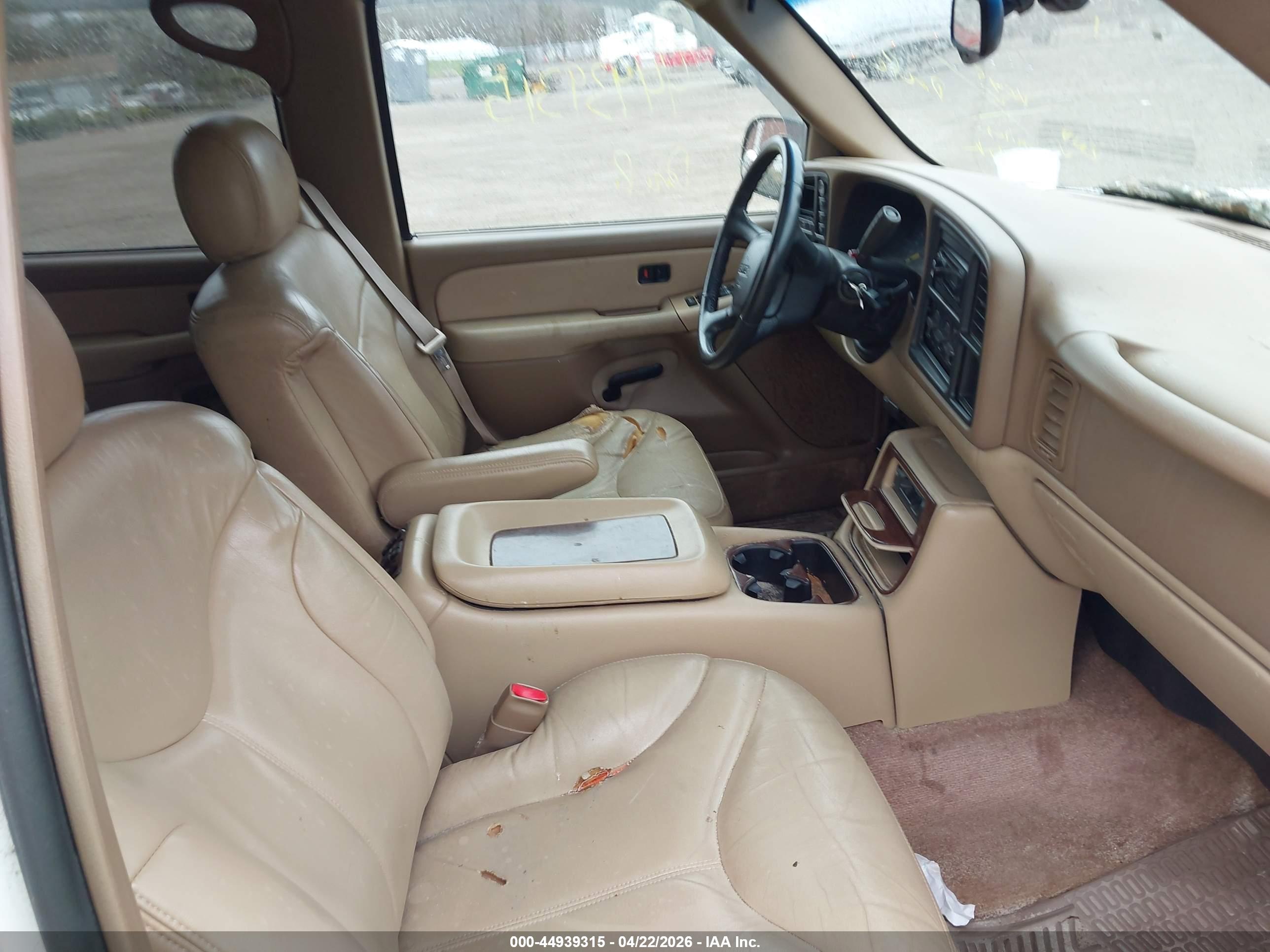 GMC YUKON image 5