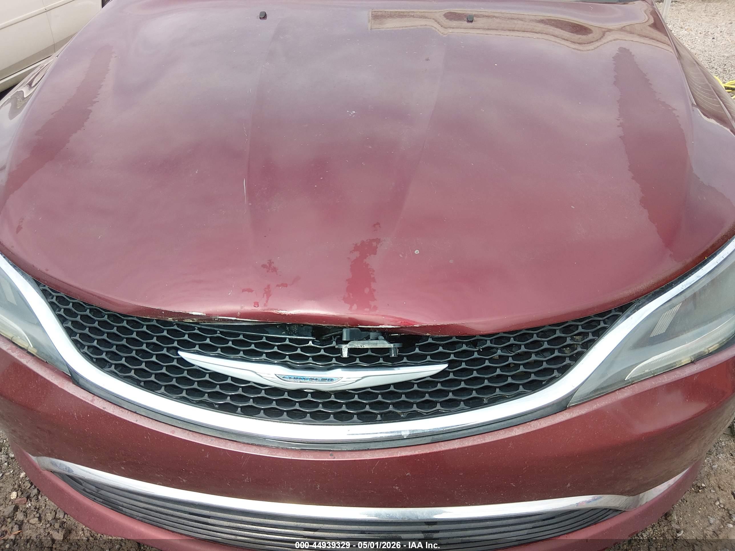 CHRYSLER 200 image 6