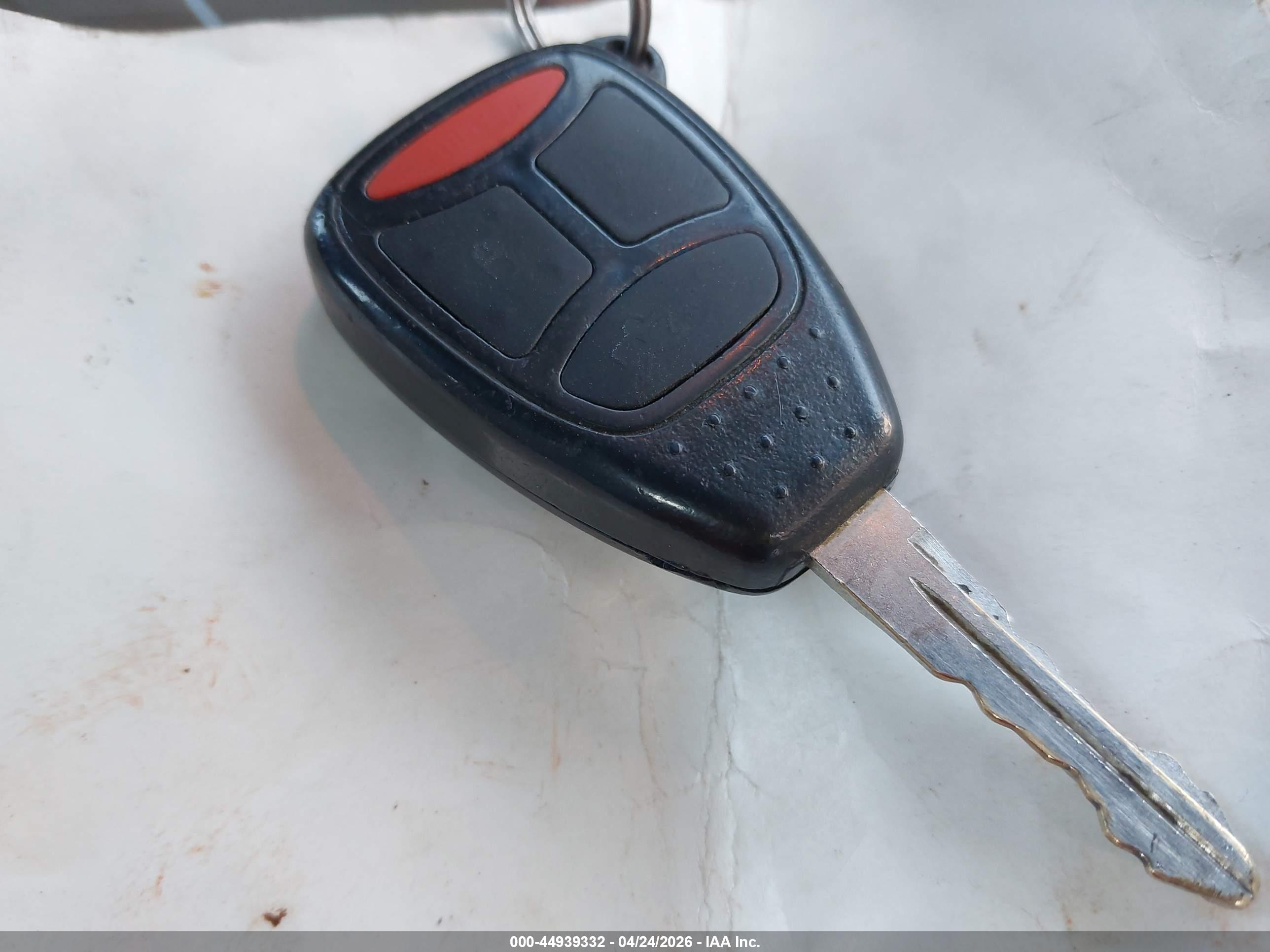 CHRYSLER 300C image 11