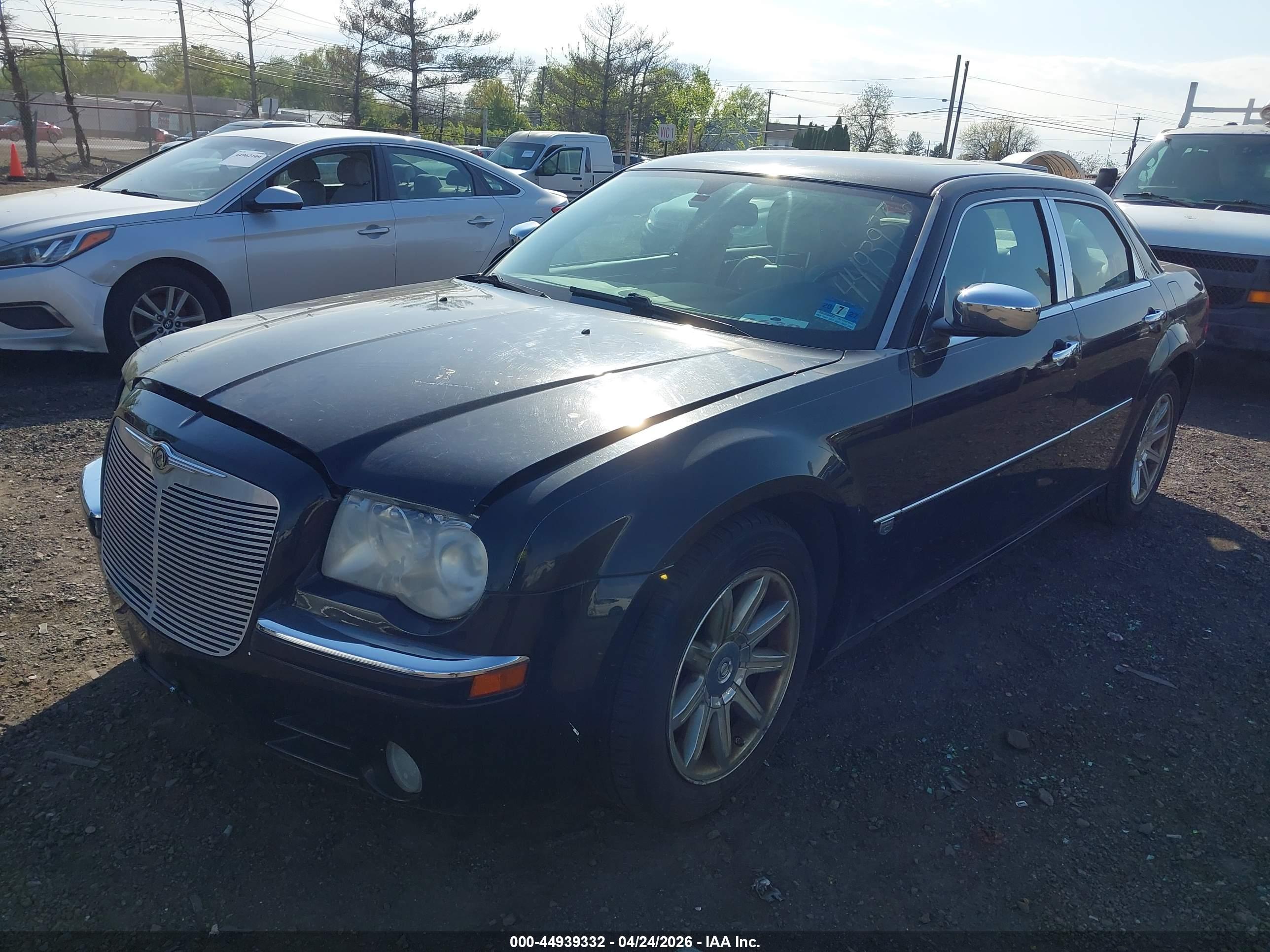 CHRYSLER 300C image 2
