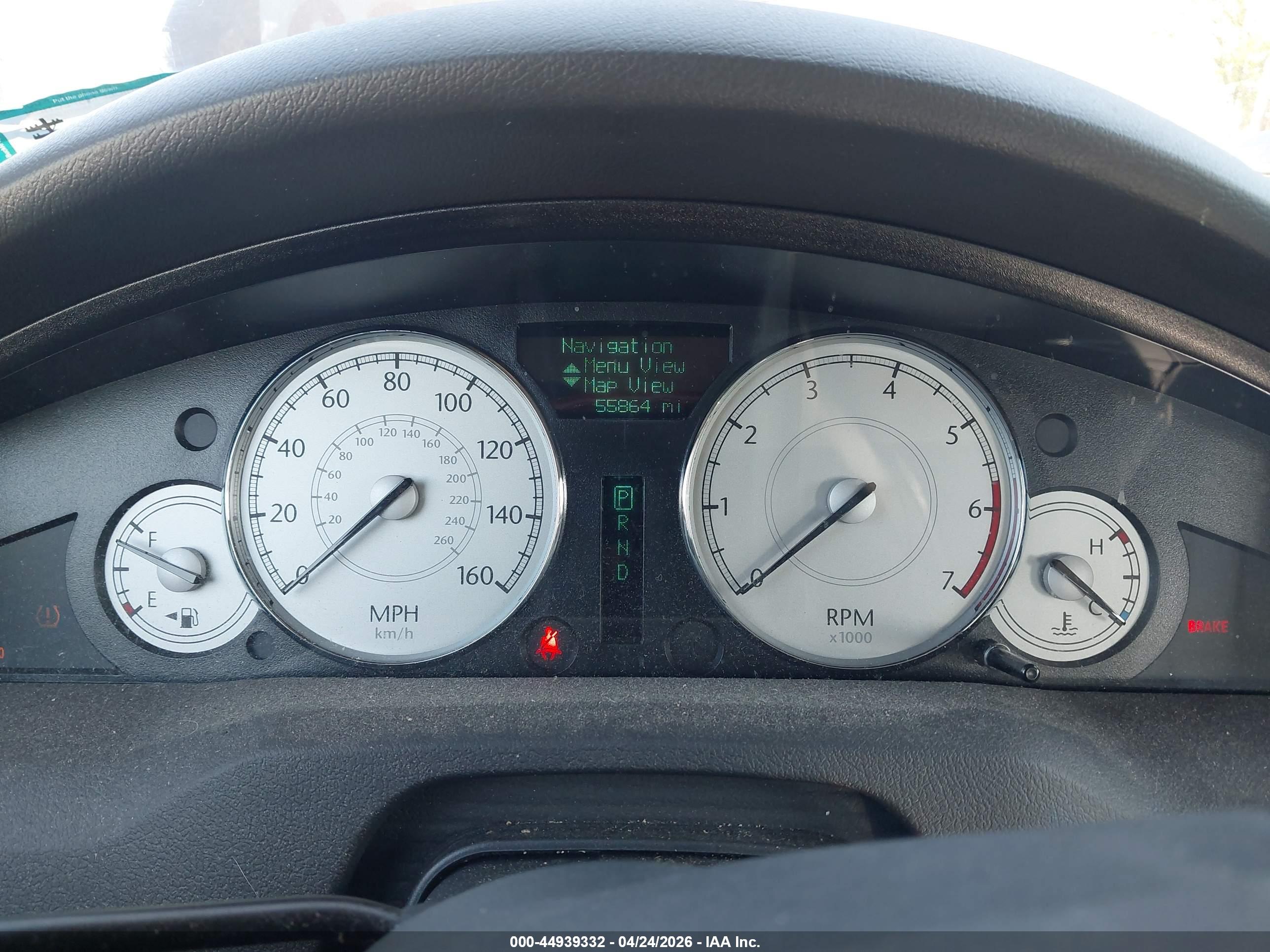 CHRYSLER 300C image 7