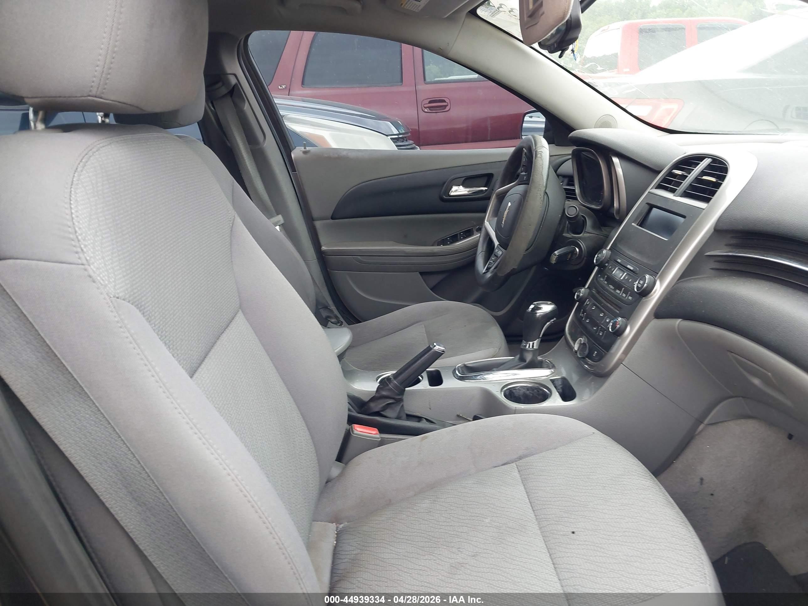 CHEVROLET MALIBU image 5