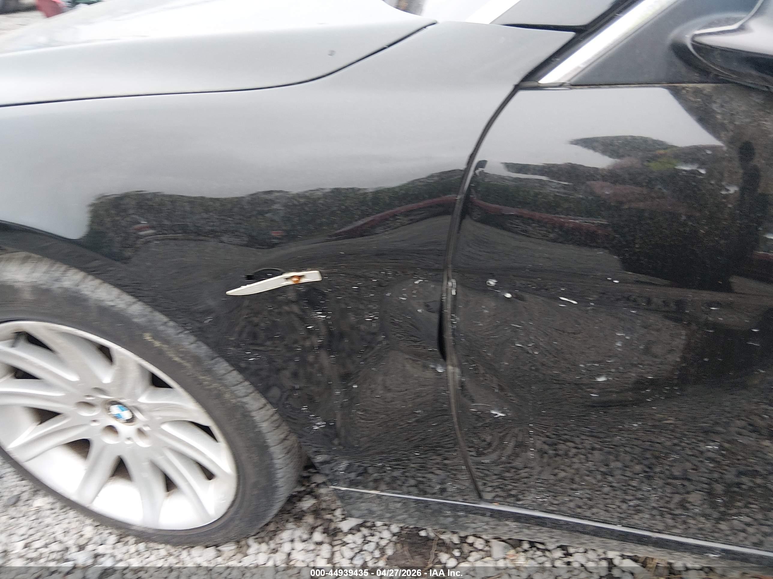BMW 750LI image 6