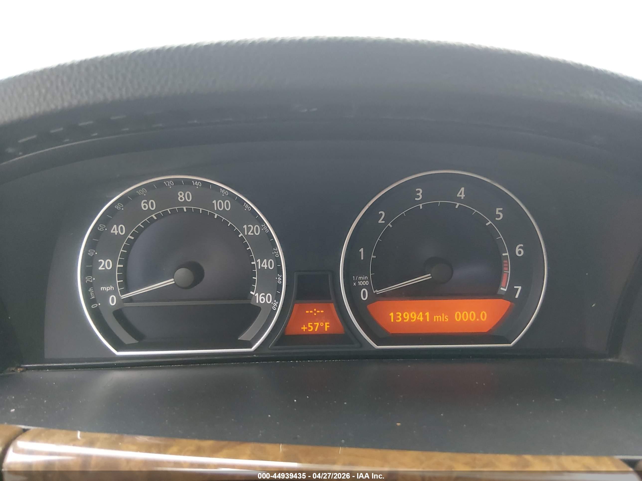 BMW 750LI image 7