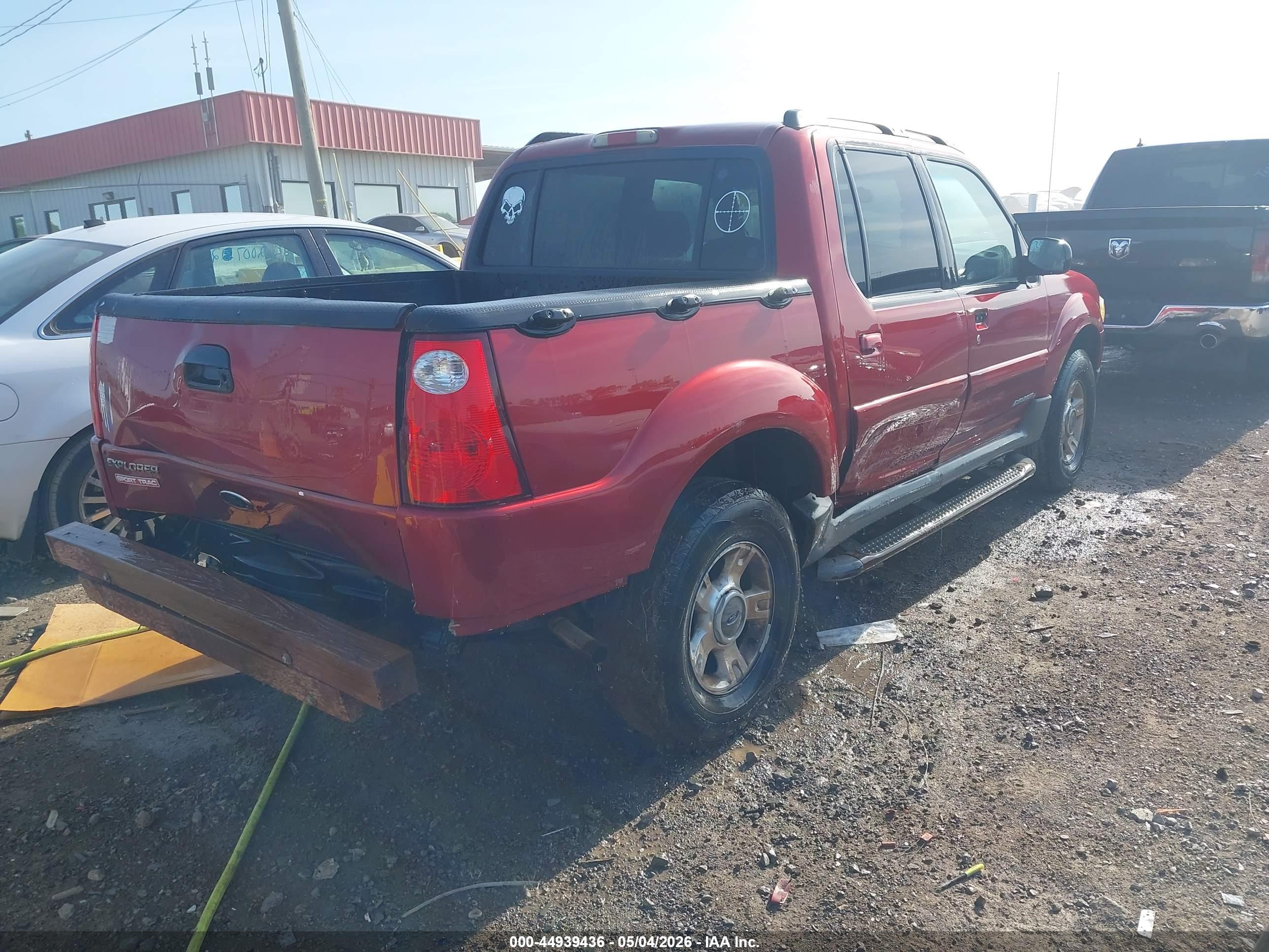 FORD EXPLORER image 4
