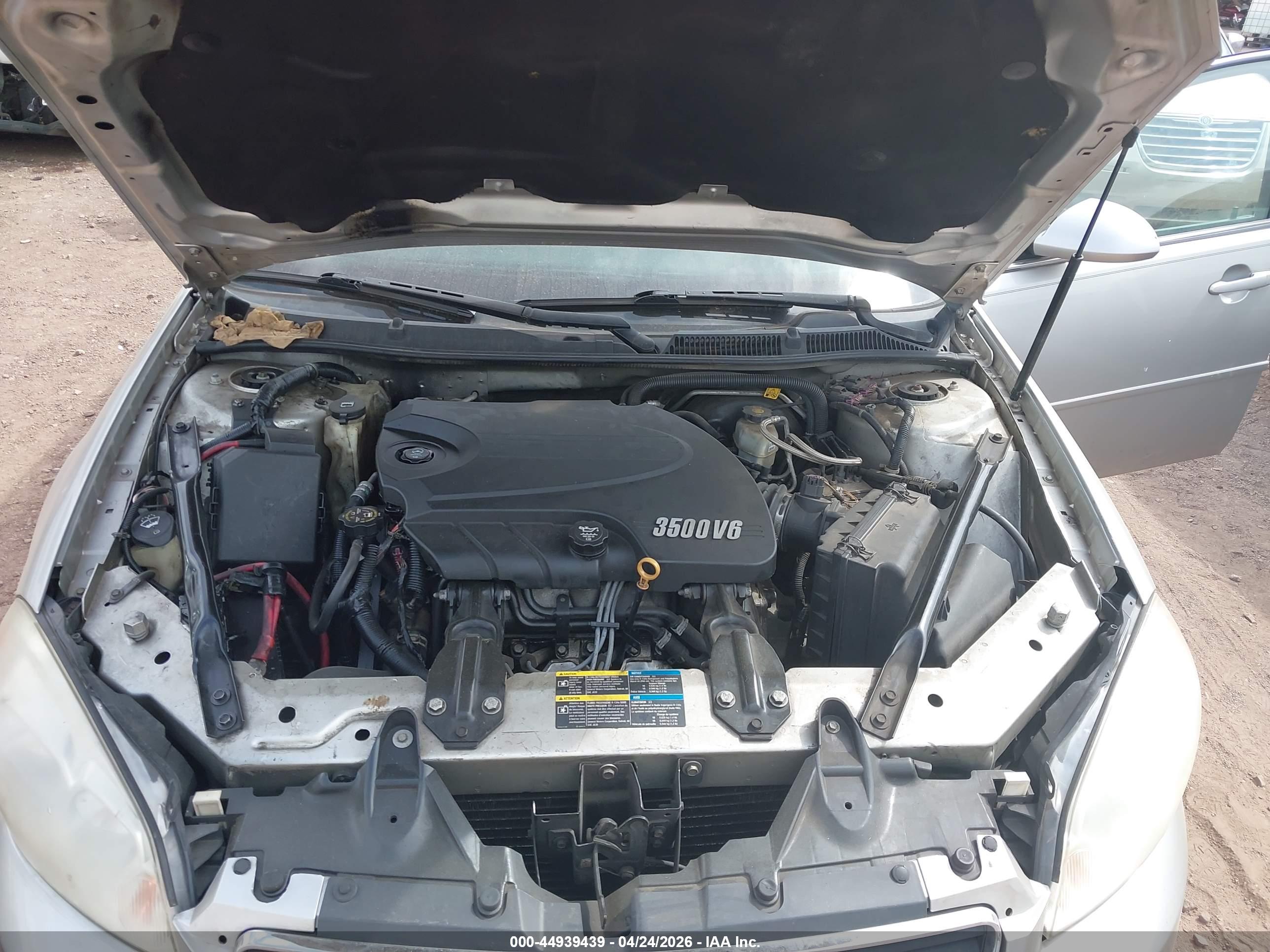 CHEVROLET IMPALA image 10