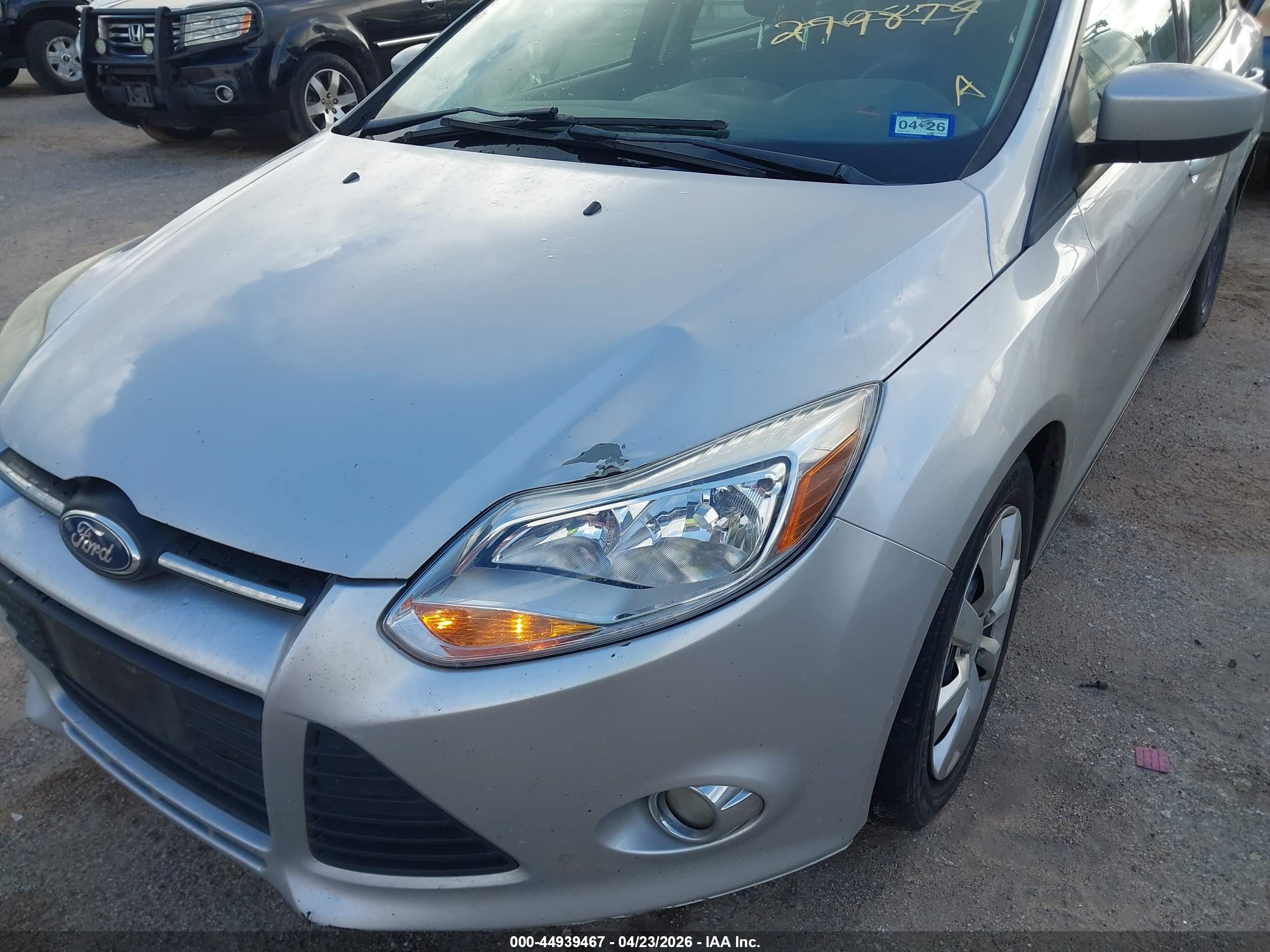FORD FOCUS image 6