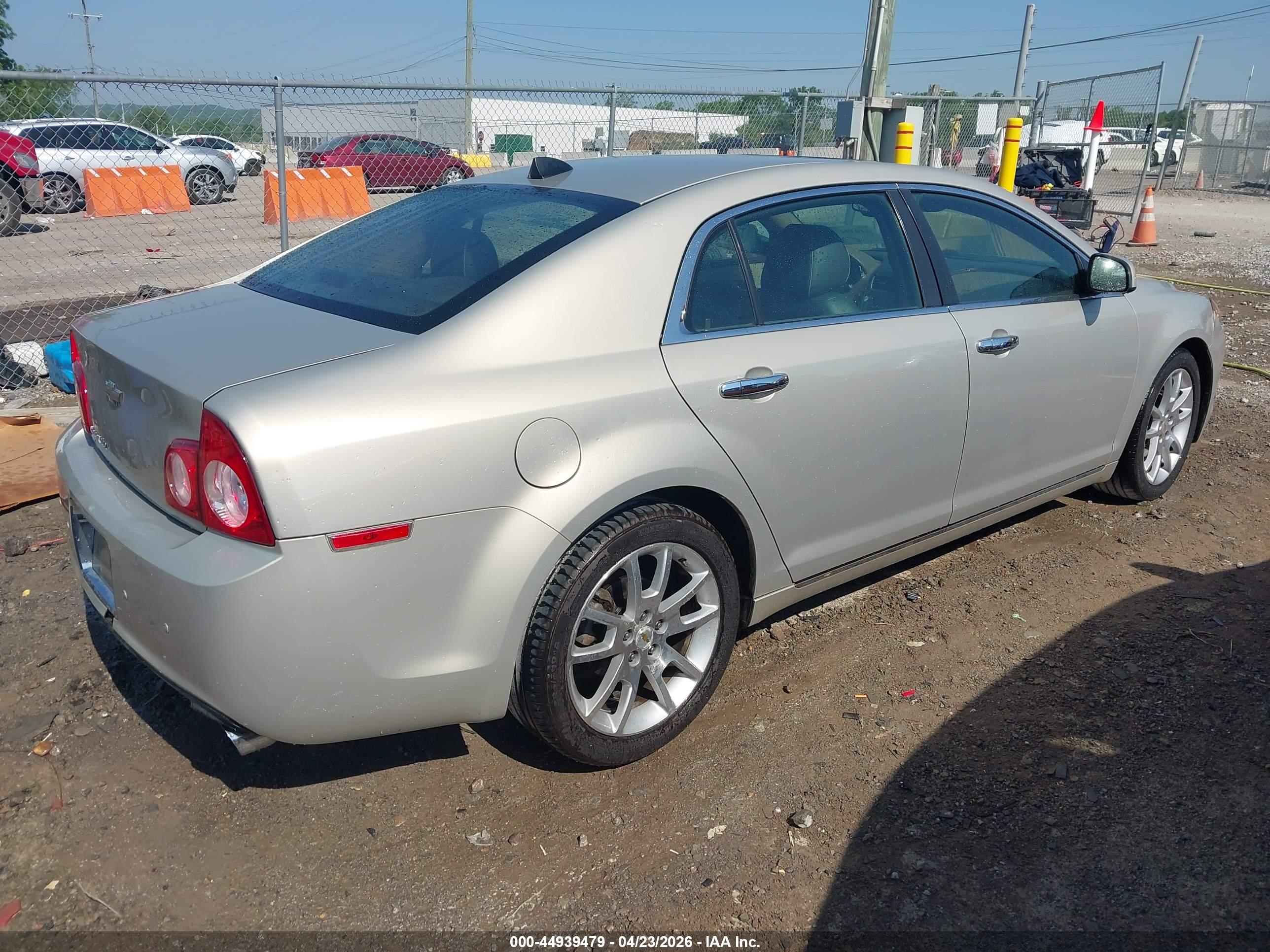 CHEVROLET MALIBU image 4
