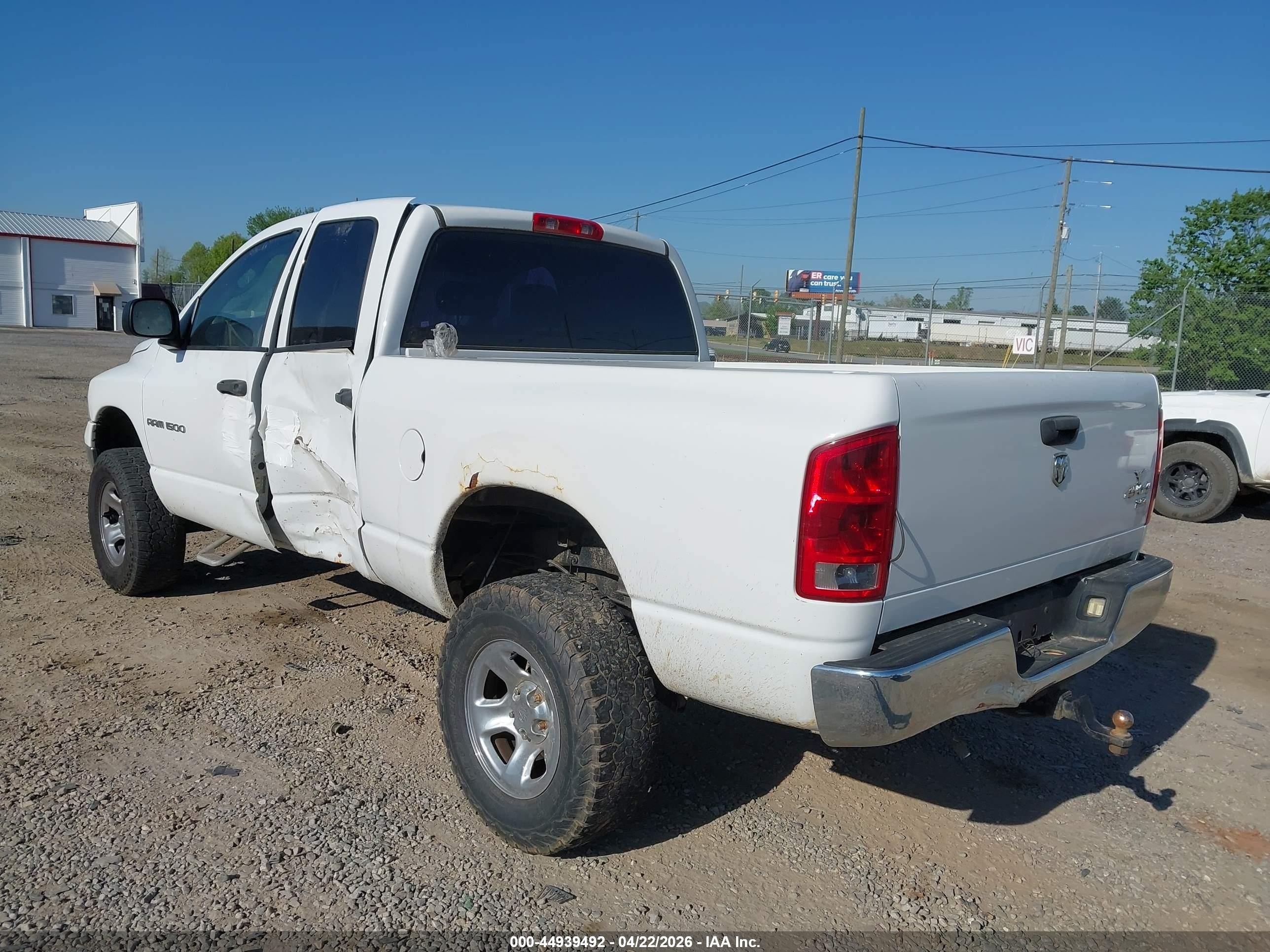 DODGE RAM image 3