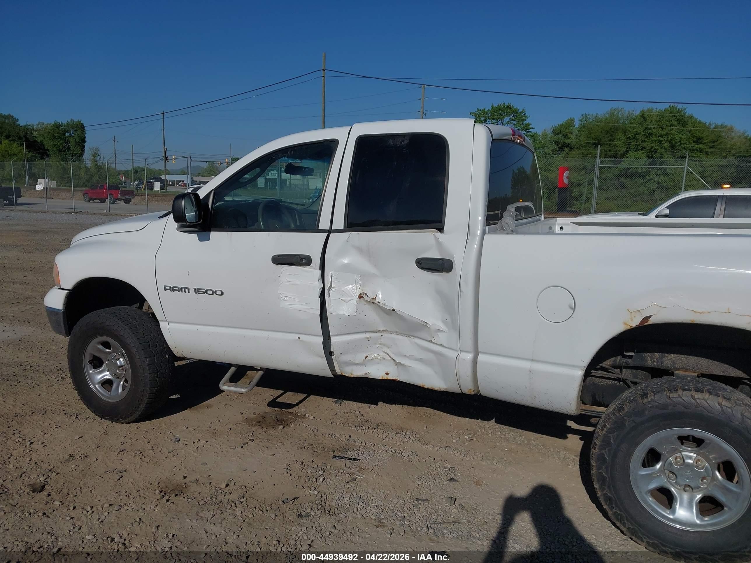 DODGE RAM image 6