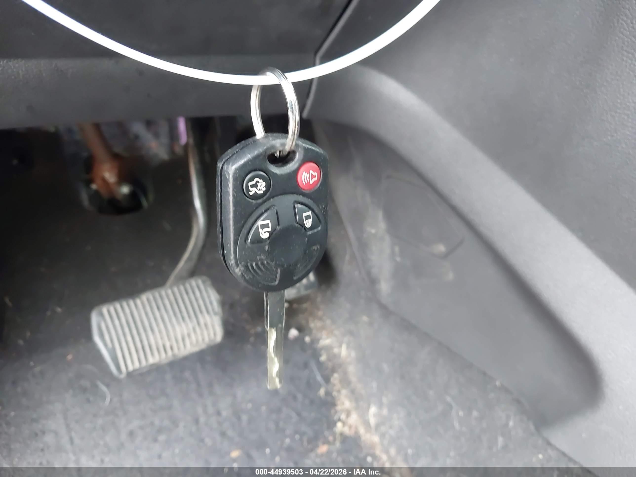 FORD ESCAPE image 11
