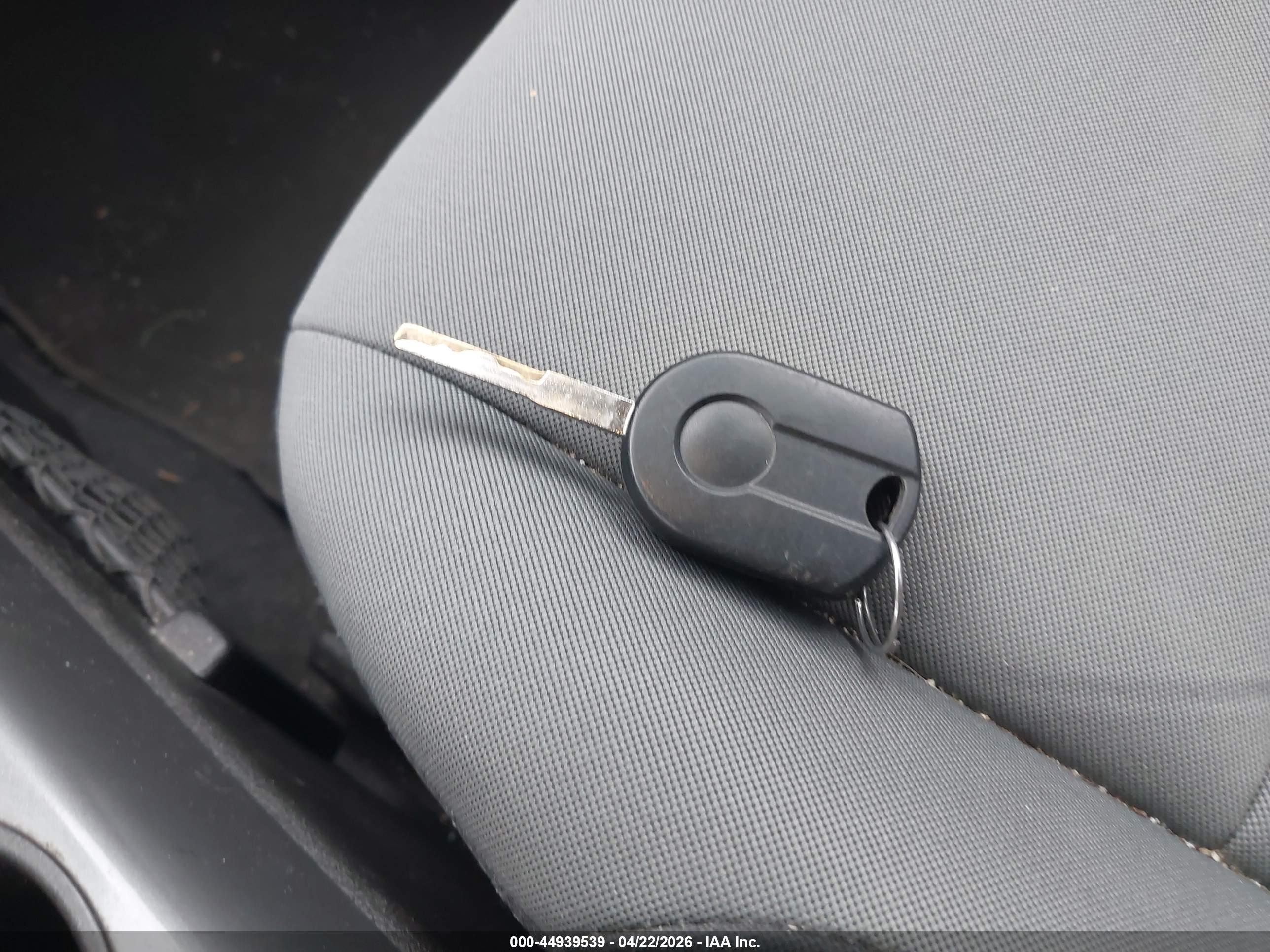FORD ESCAPE image 11