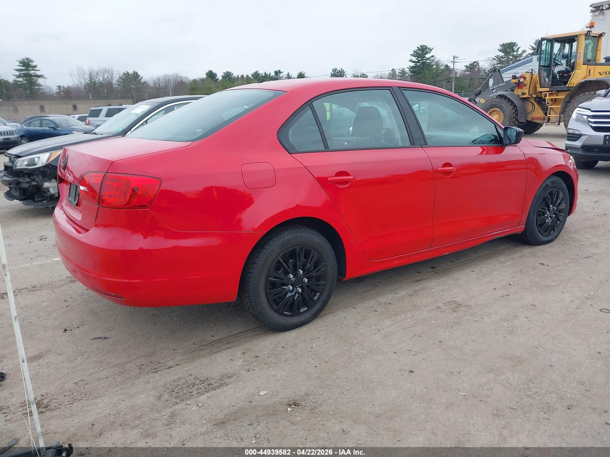 VOLKSWAGEN JETTA image 4