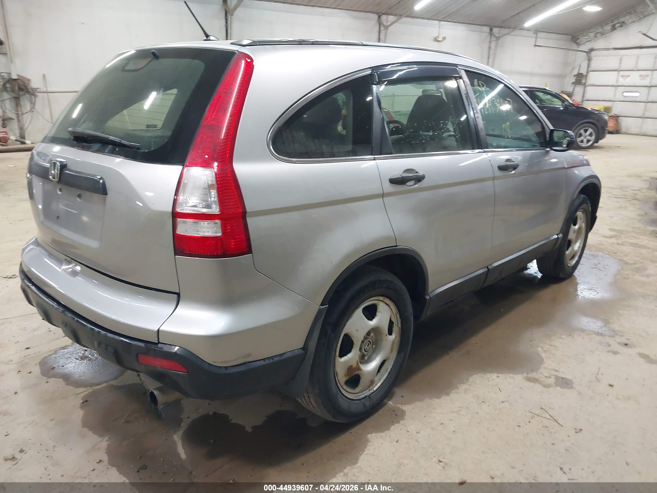 HONDA CR-V image 4