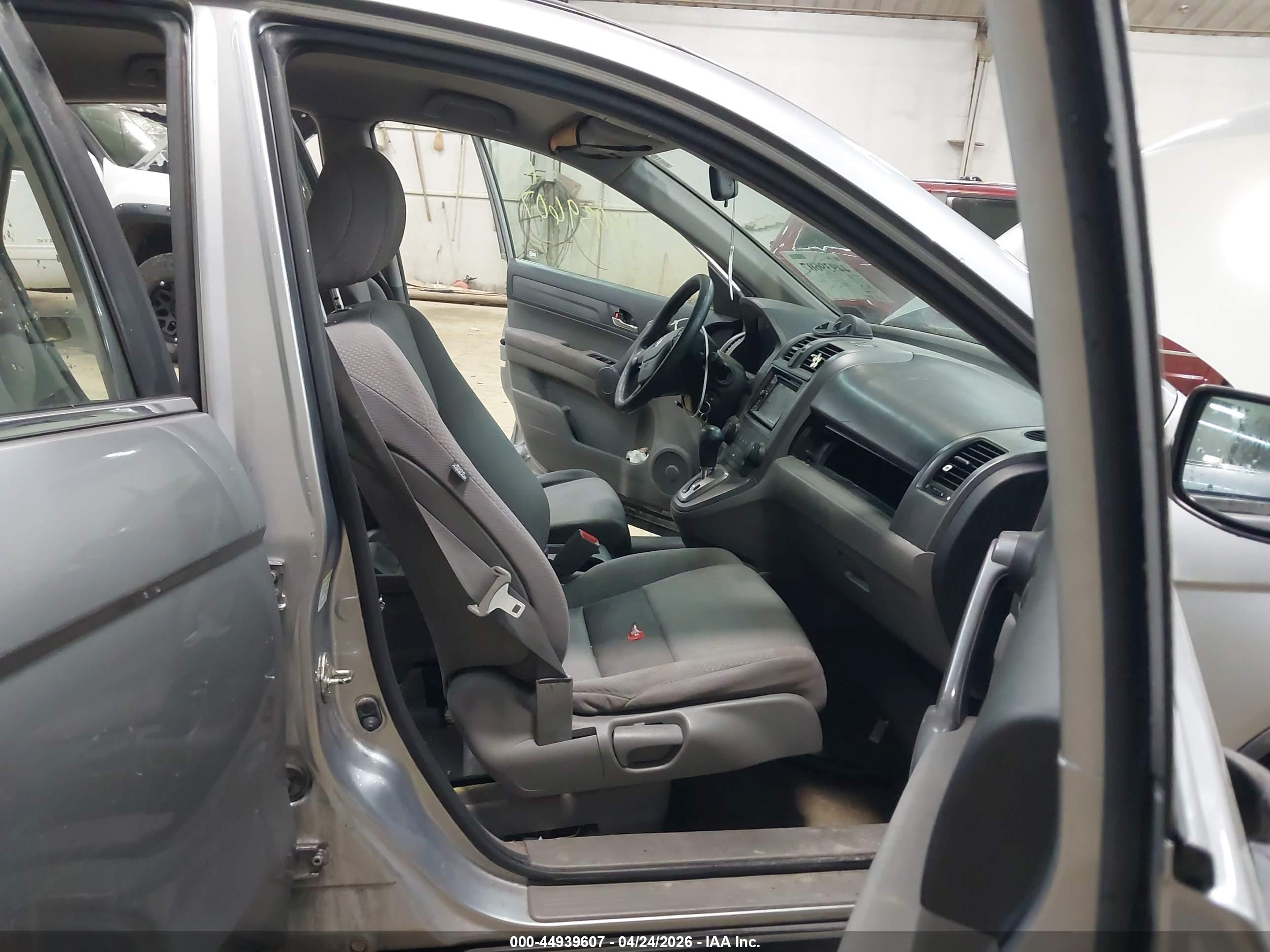 HONDA CR-V image 5
