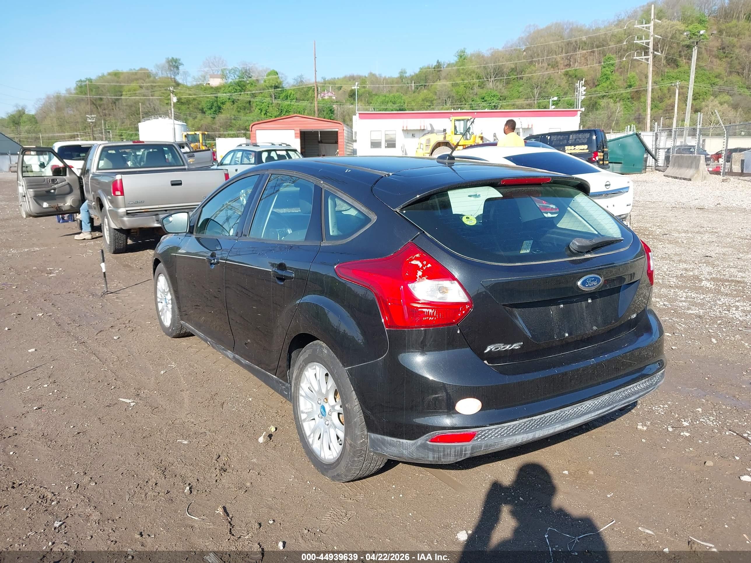 FORD FOCUS image 3