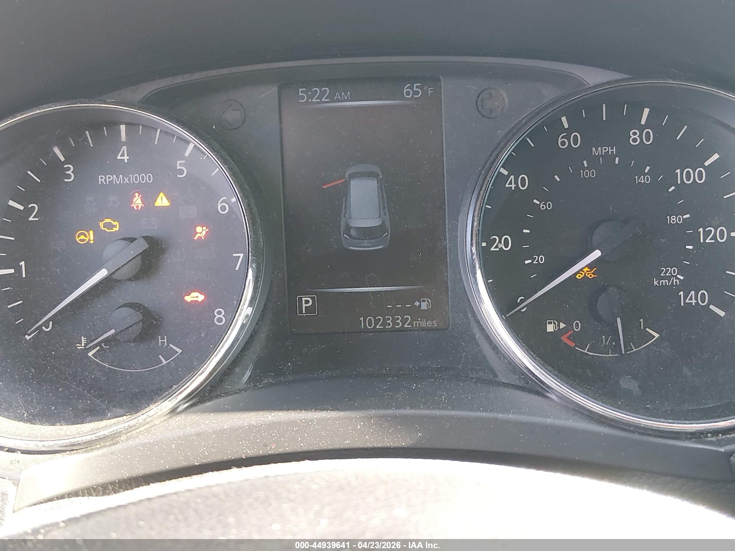 NISSAN ROGUE image 7