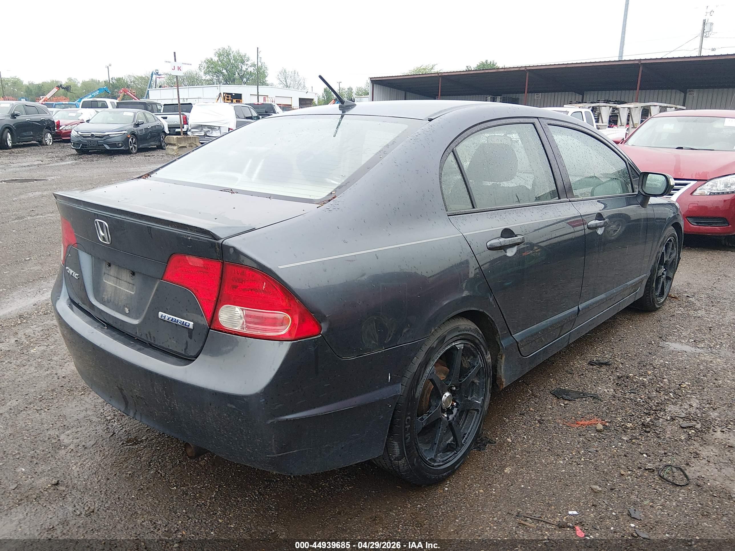 HONDA CIVIC image 4