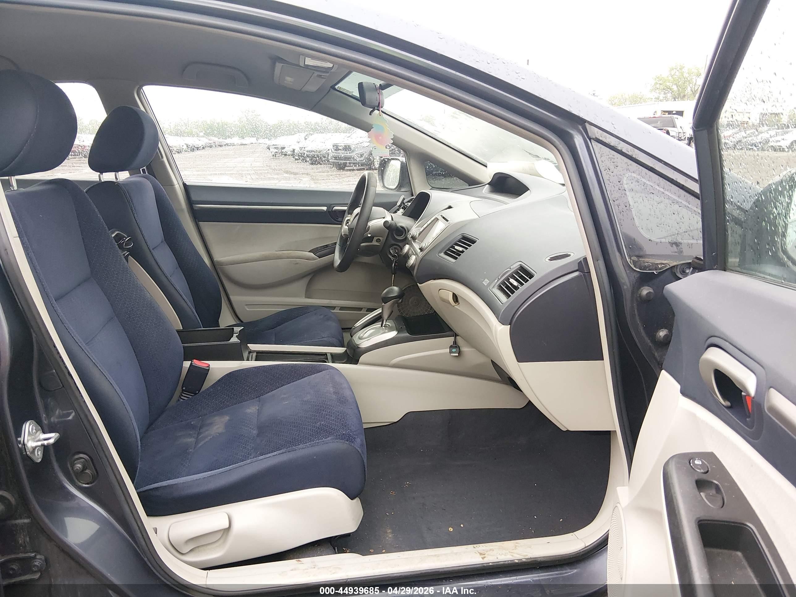 HONDA CIVIC image 5