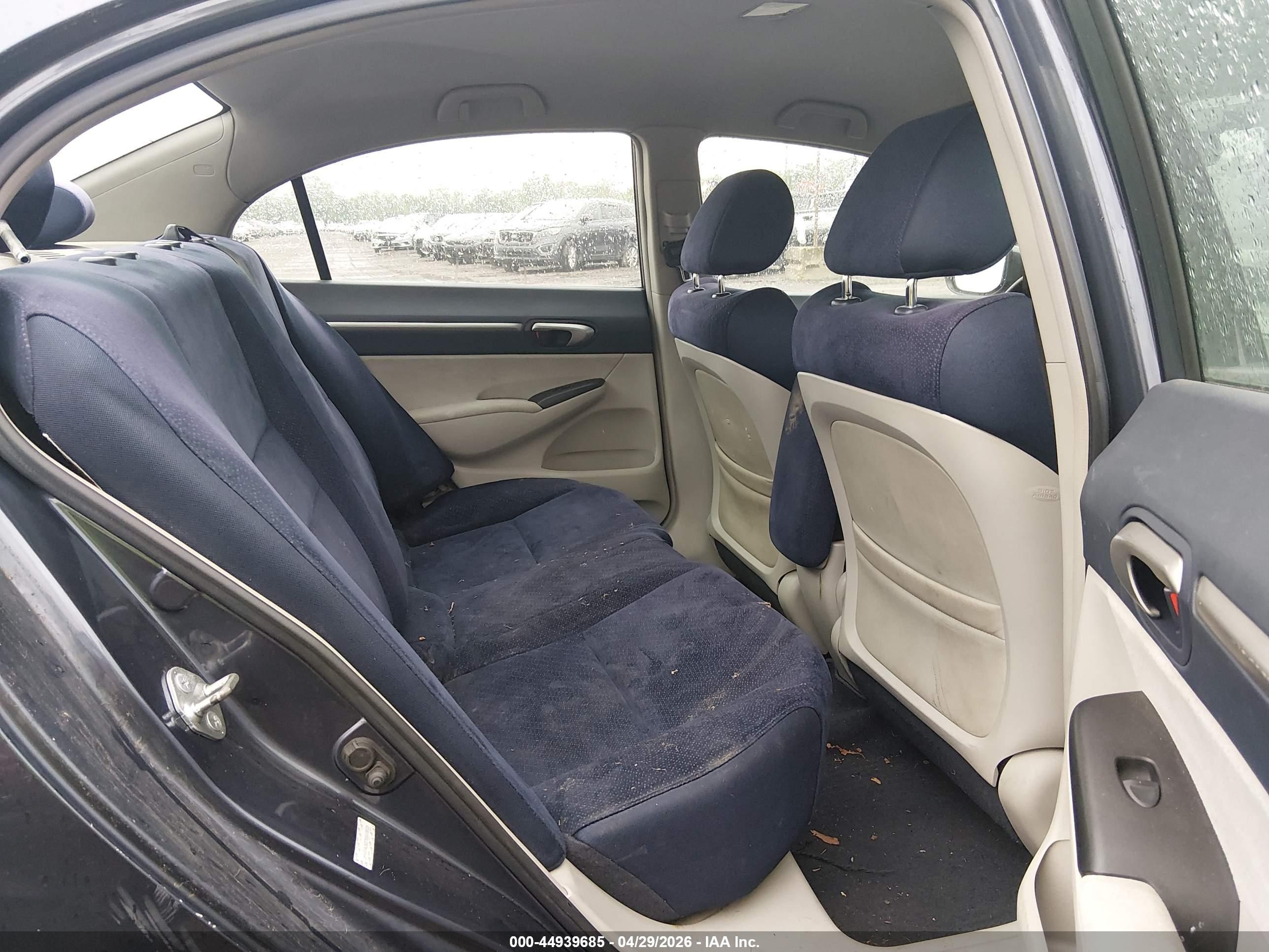 HONDA CIVIC image 8