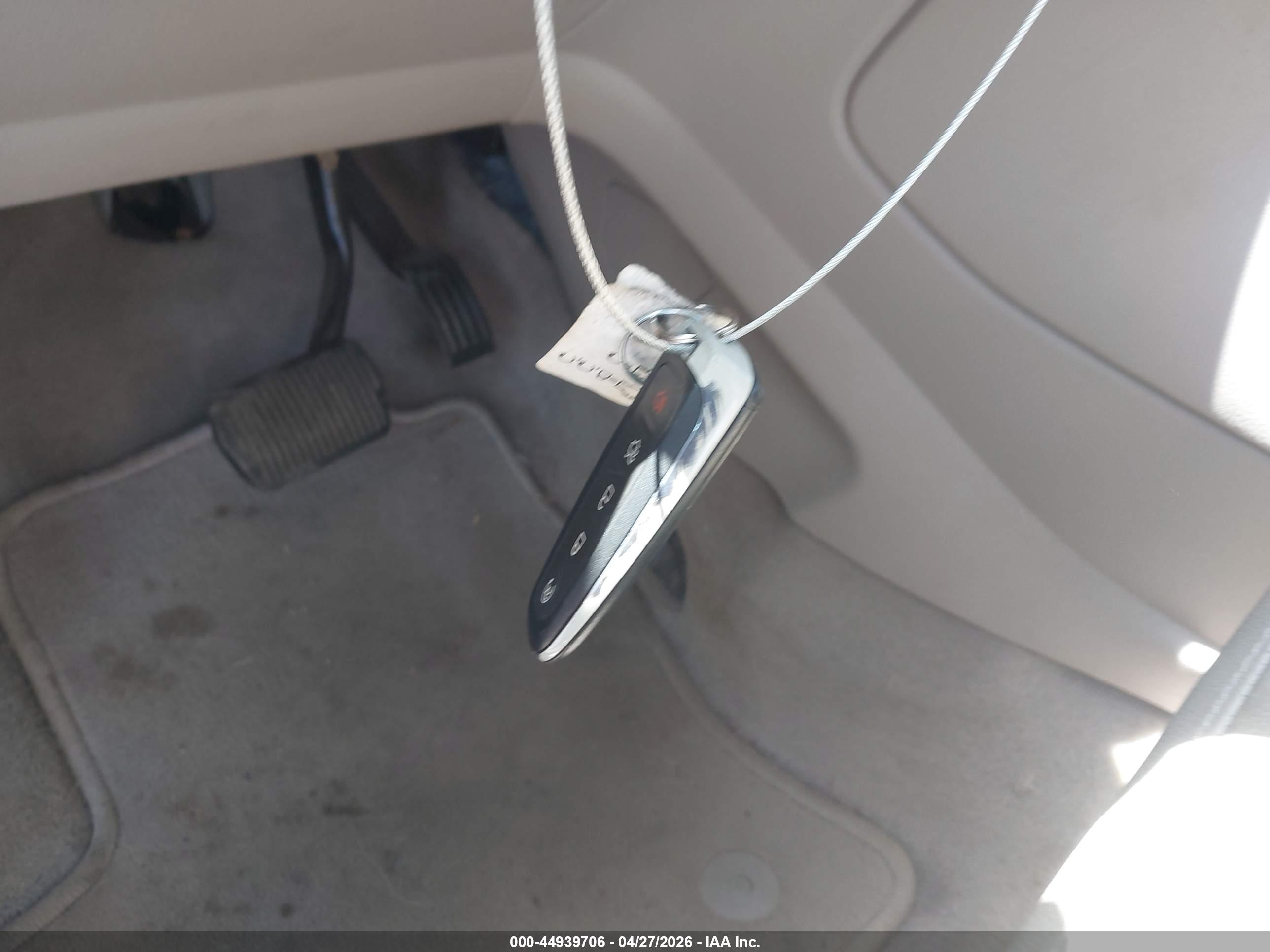 FORD ESCAPE image 11