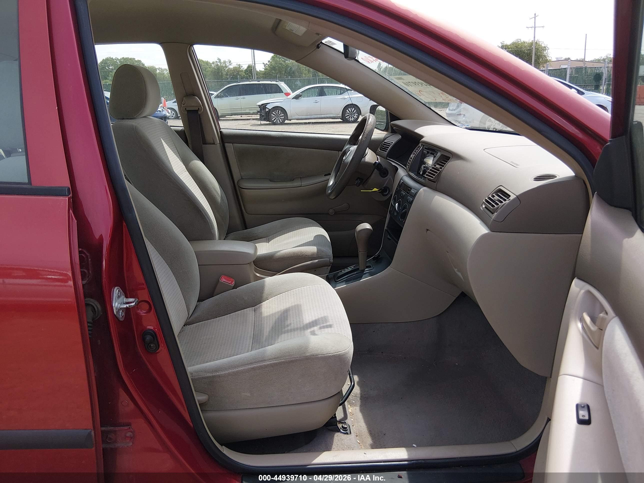 TOYOTA COROLLA image 5