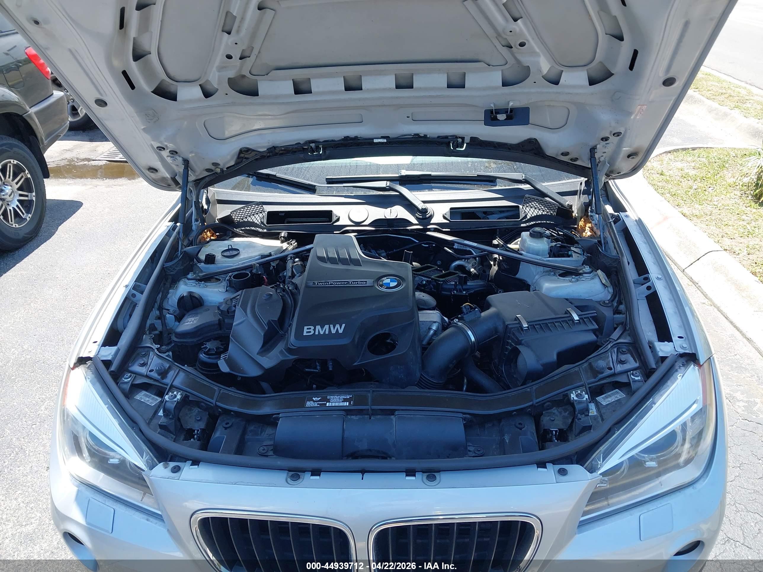 BMW X1 image 10