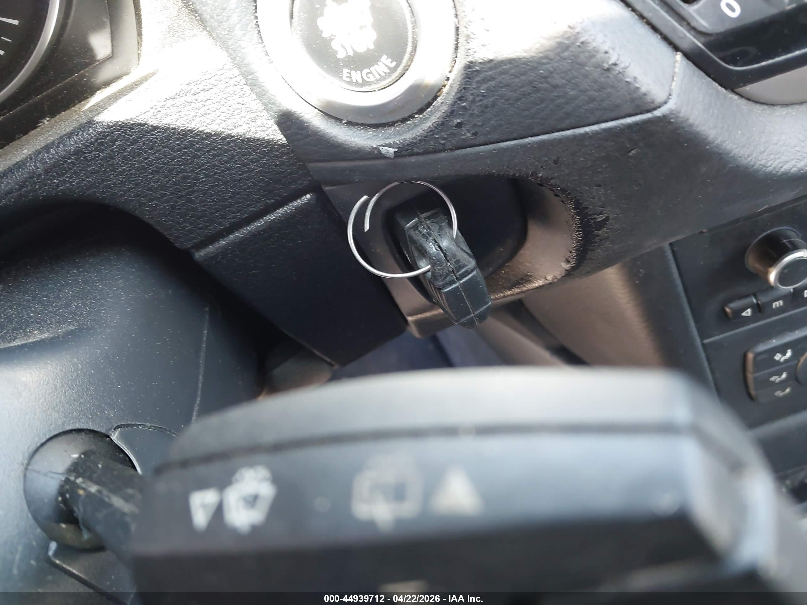 BMW X1 image 11