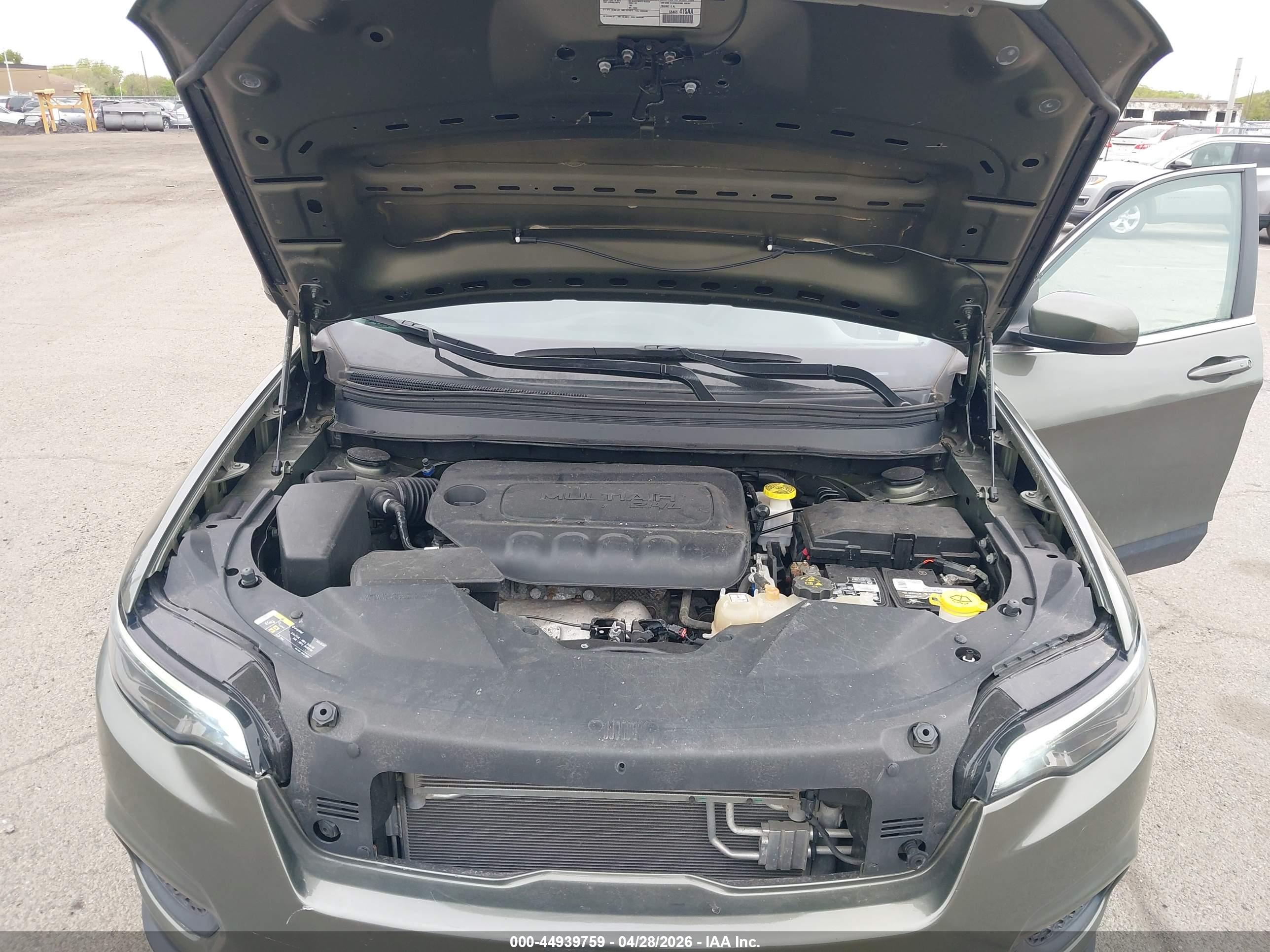 JEEP CHEROKEE image 10
