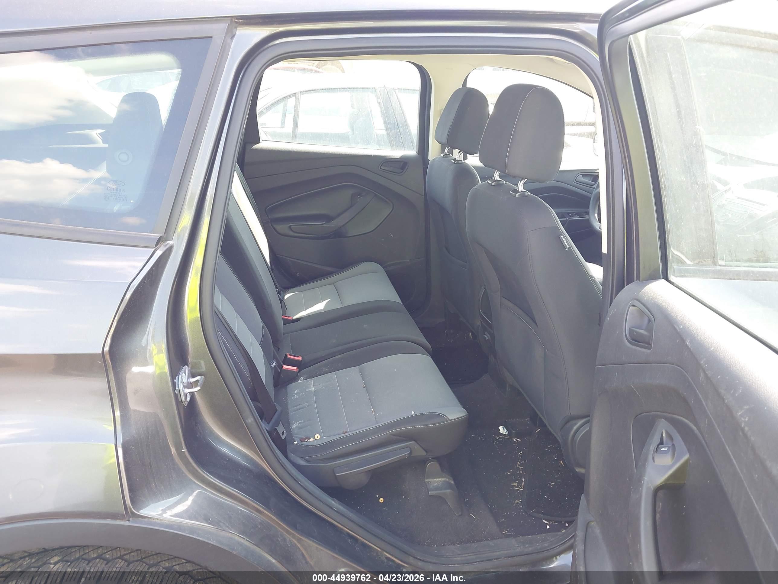 FORD ESCAPE image 8