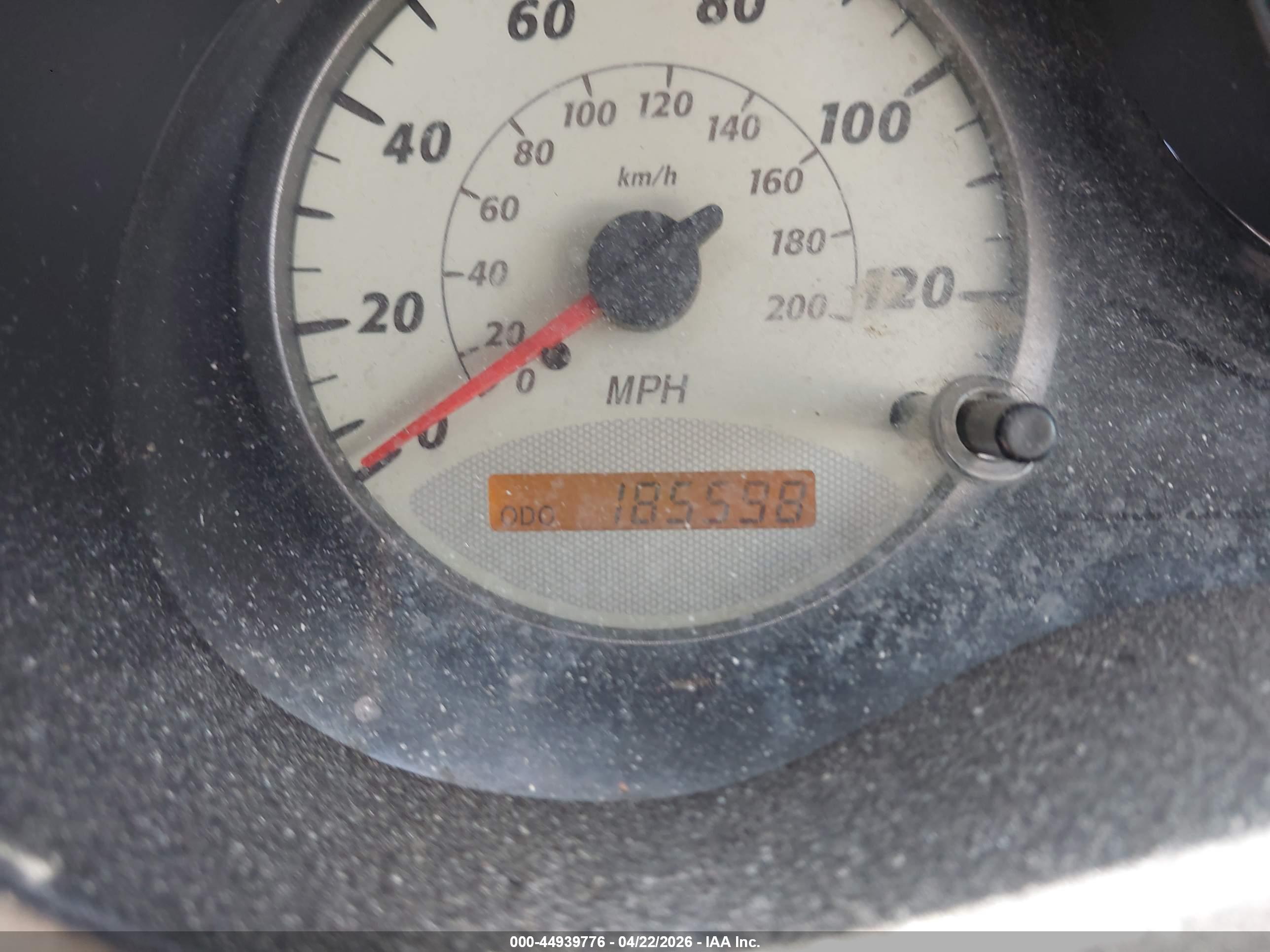 TOYOTA RAV4 image 7