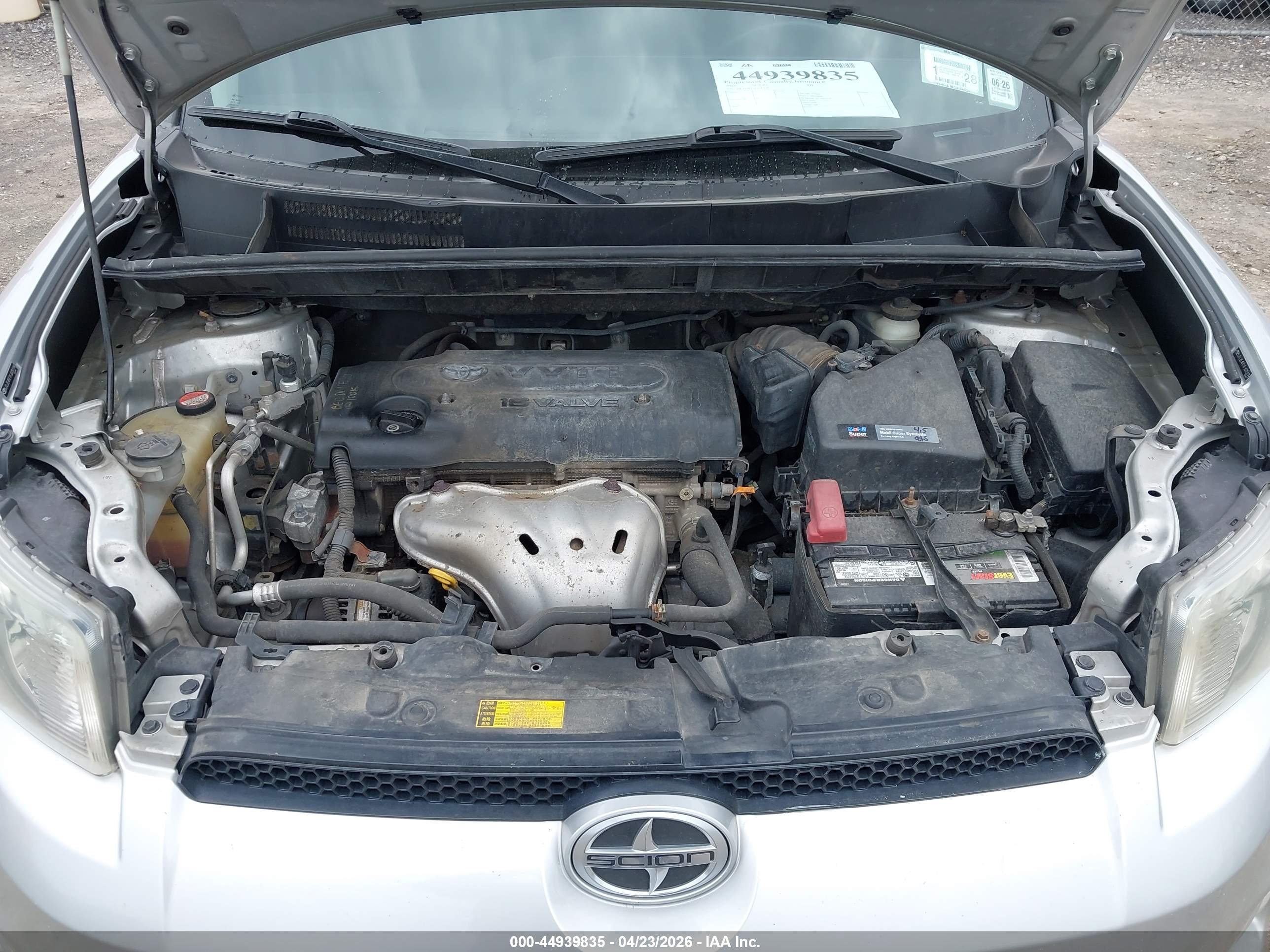 SCION XB image 10