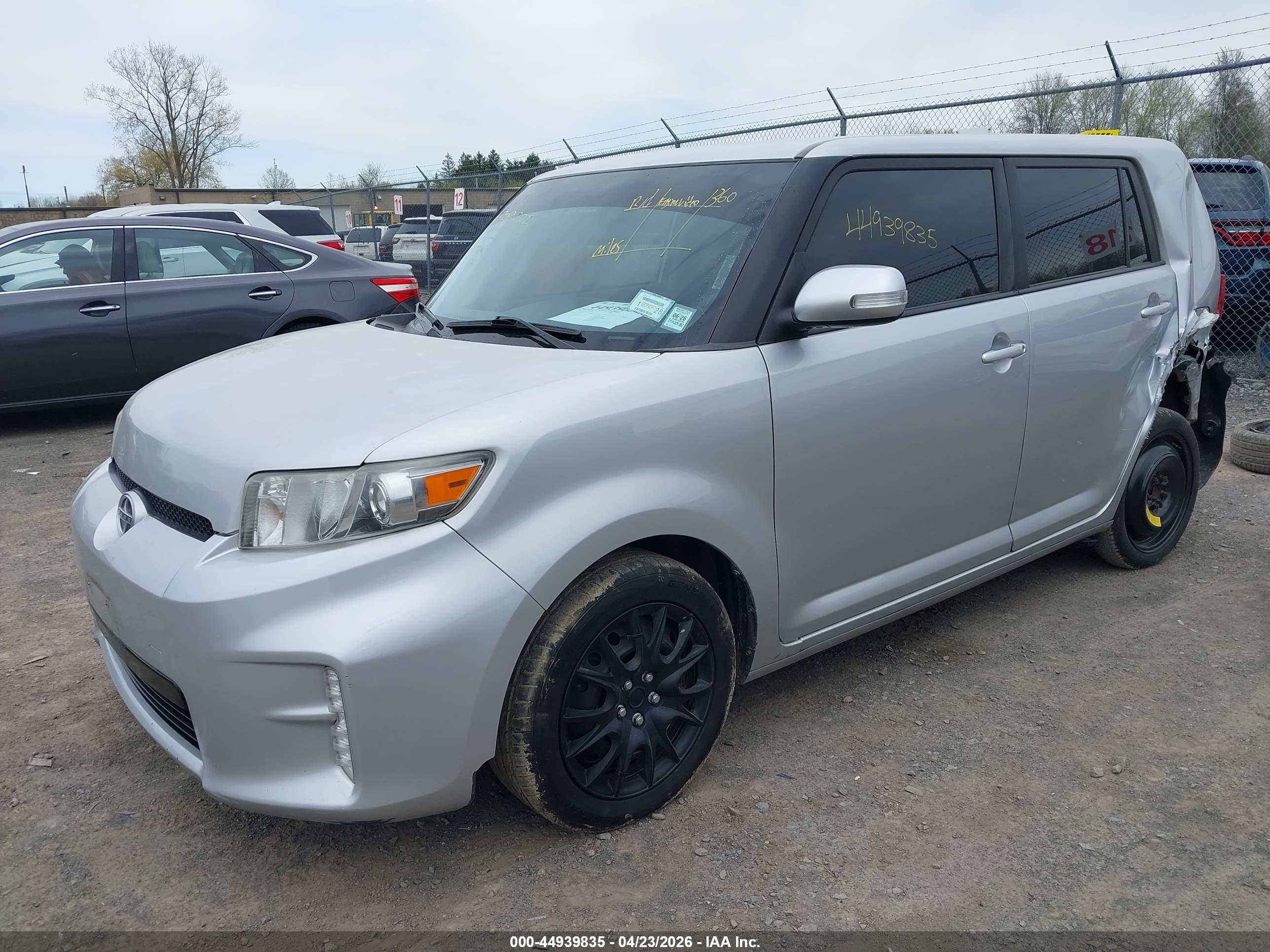 SCION XB image 2