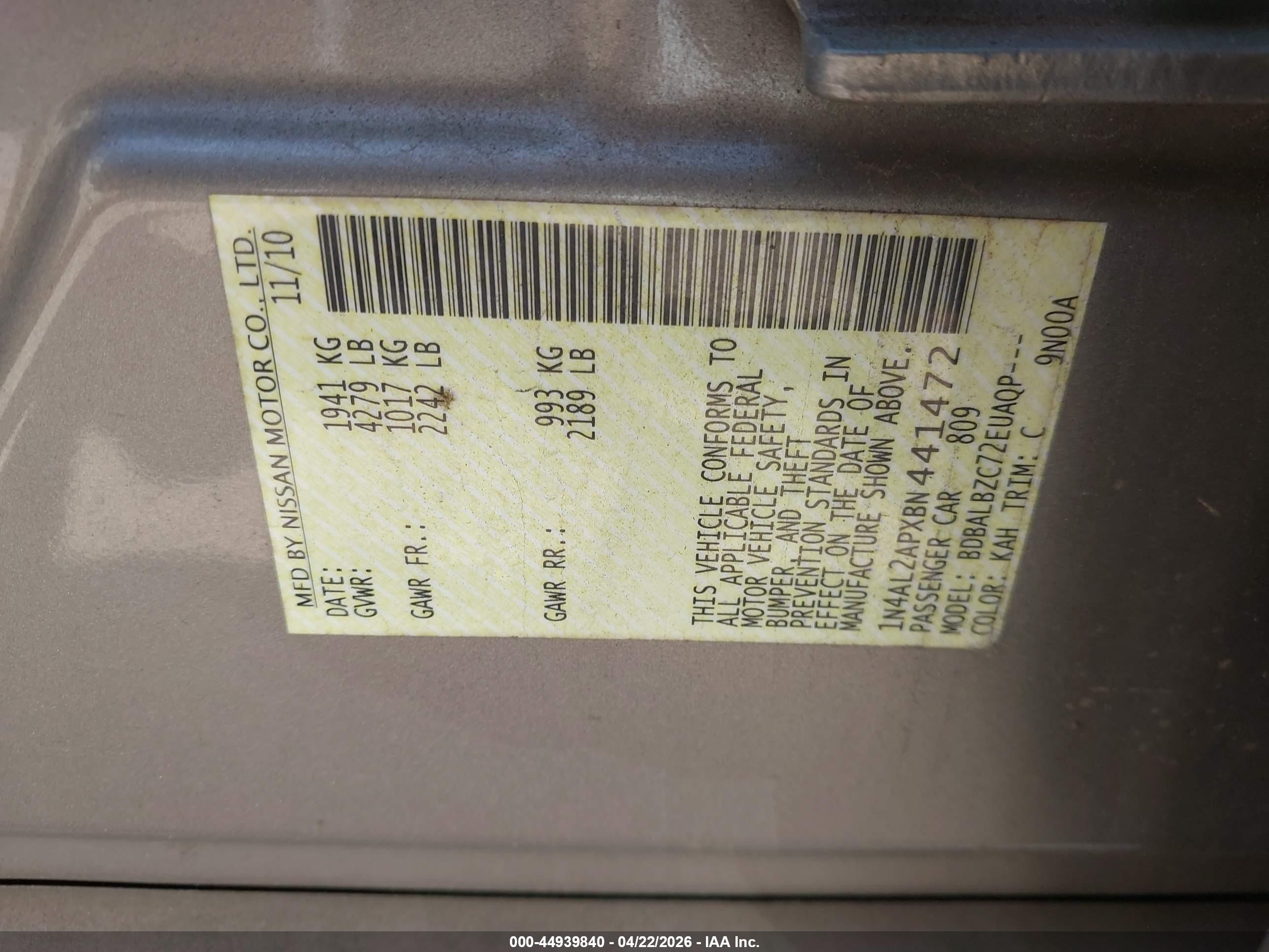 NISSAN ALTIMA image 9