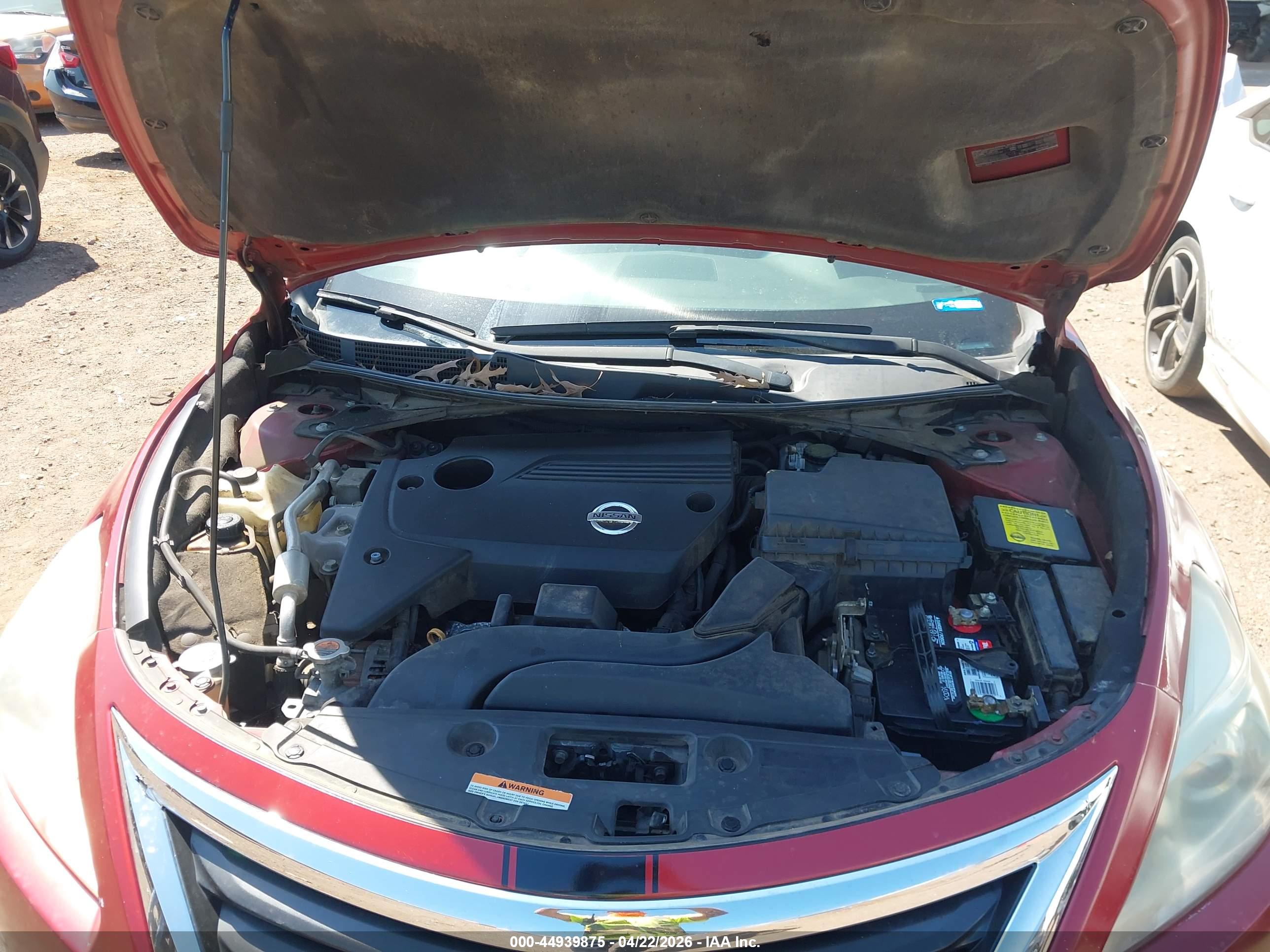 NISSAN ALTIMA image 10