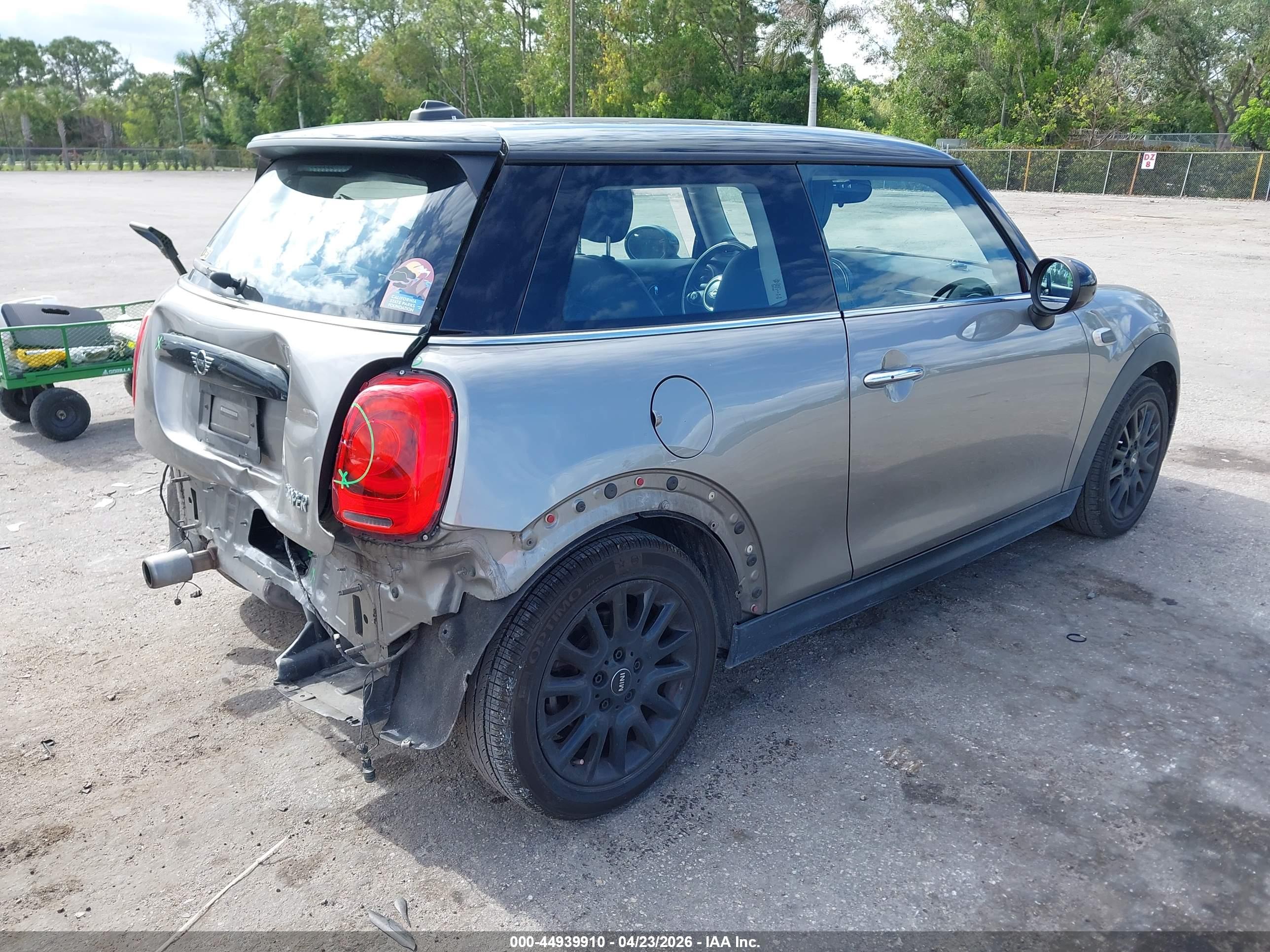 MINI HARDTOP image 4