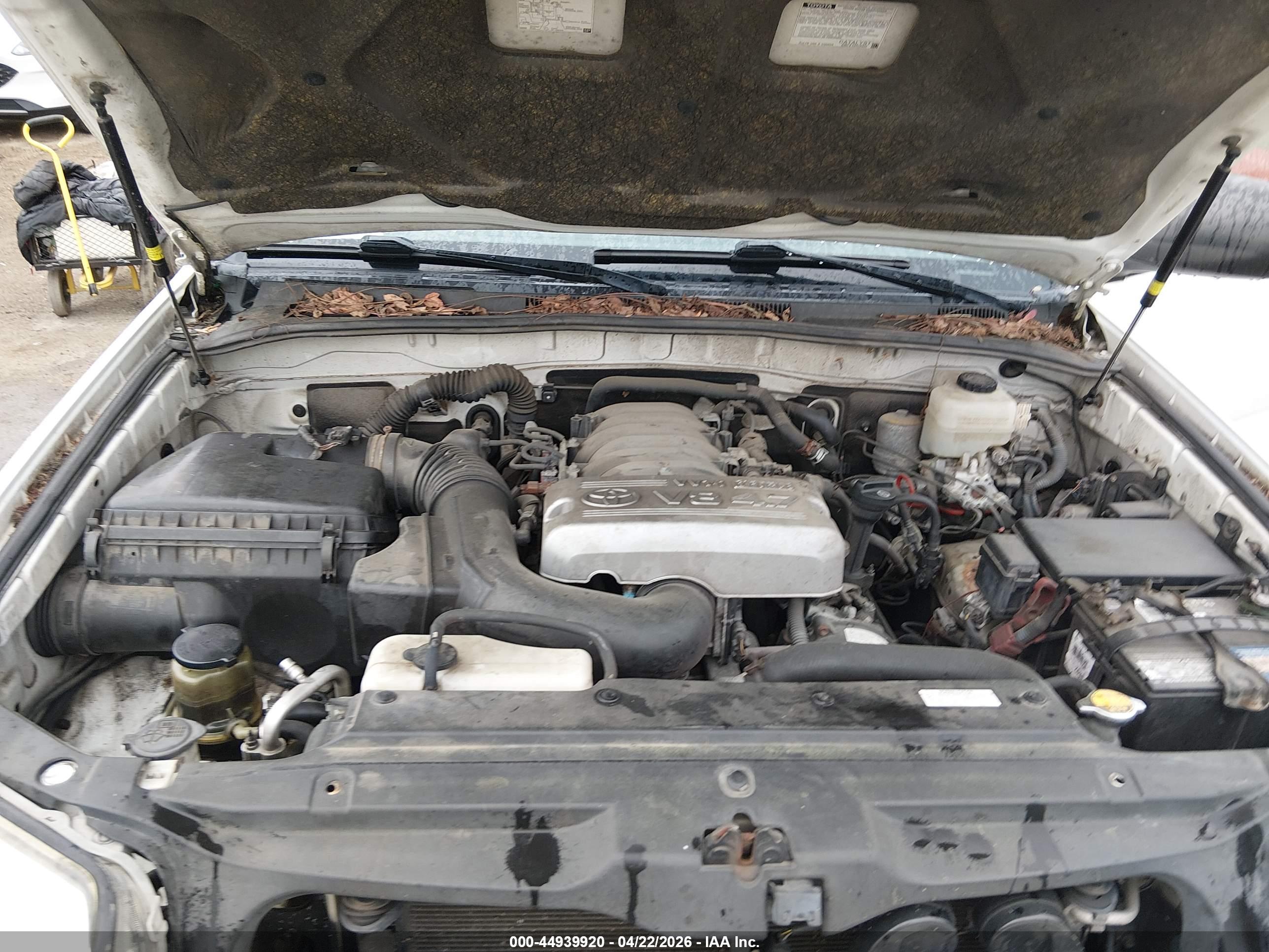 TOYOTA 4RUNNER image 10