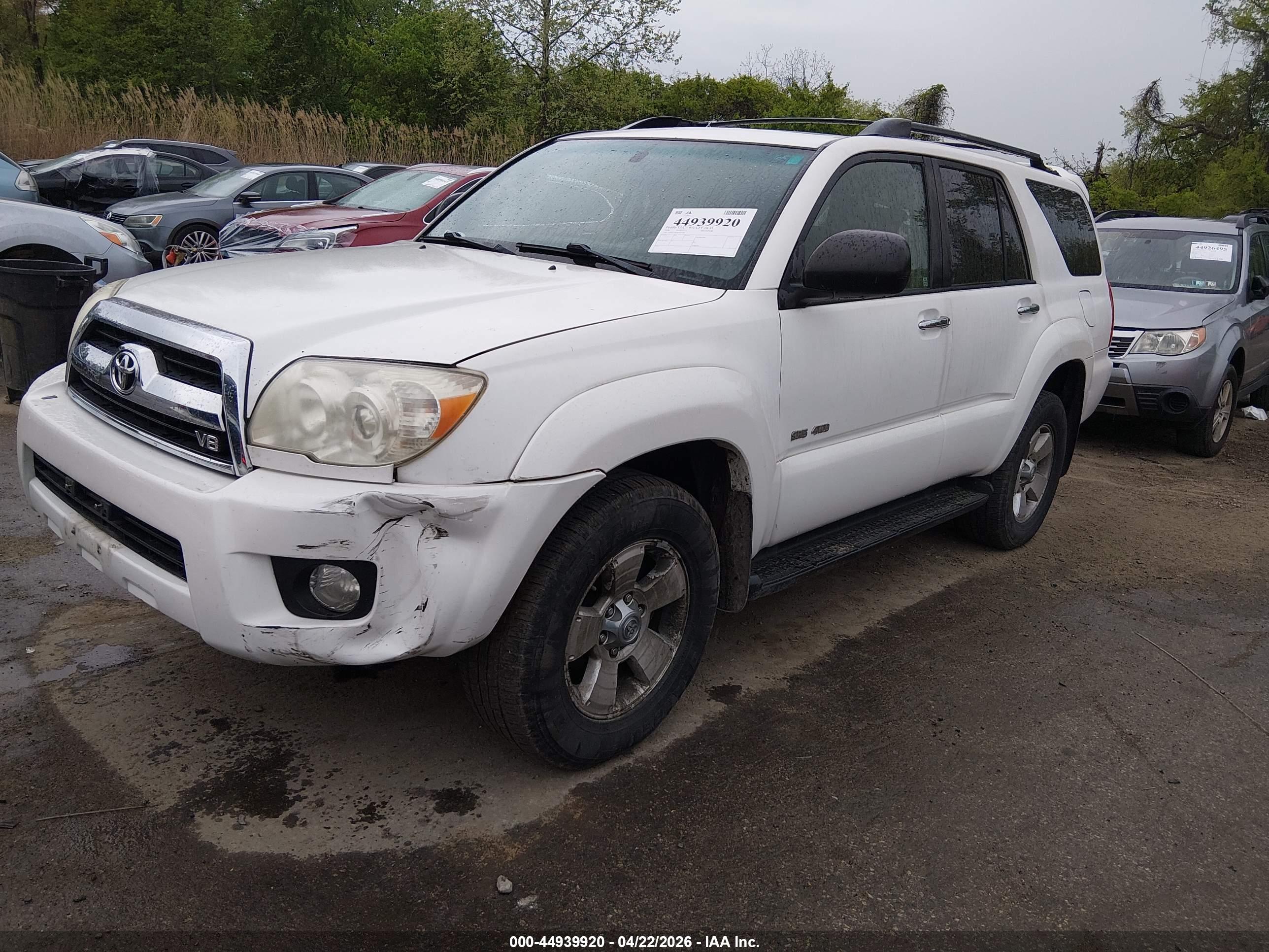 TOYOTA 4RUNNER image 2
