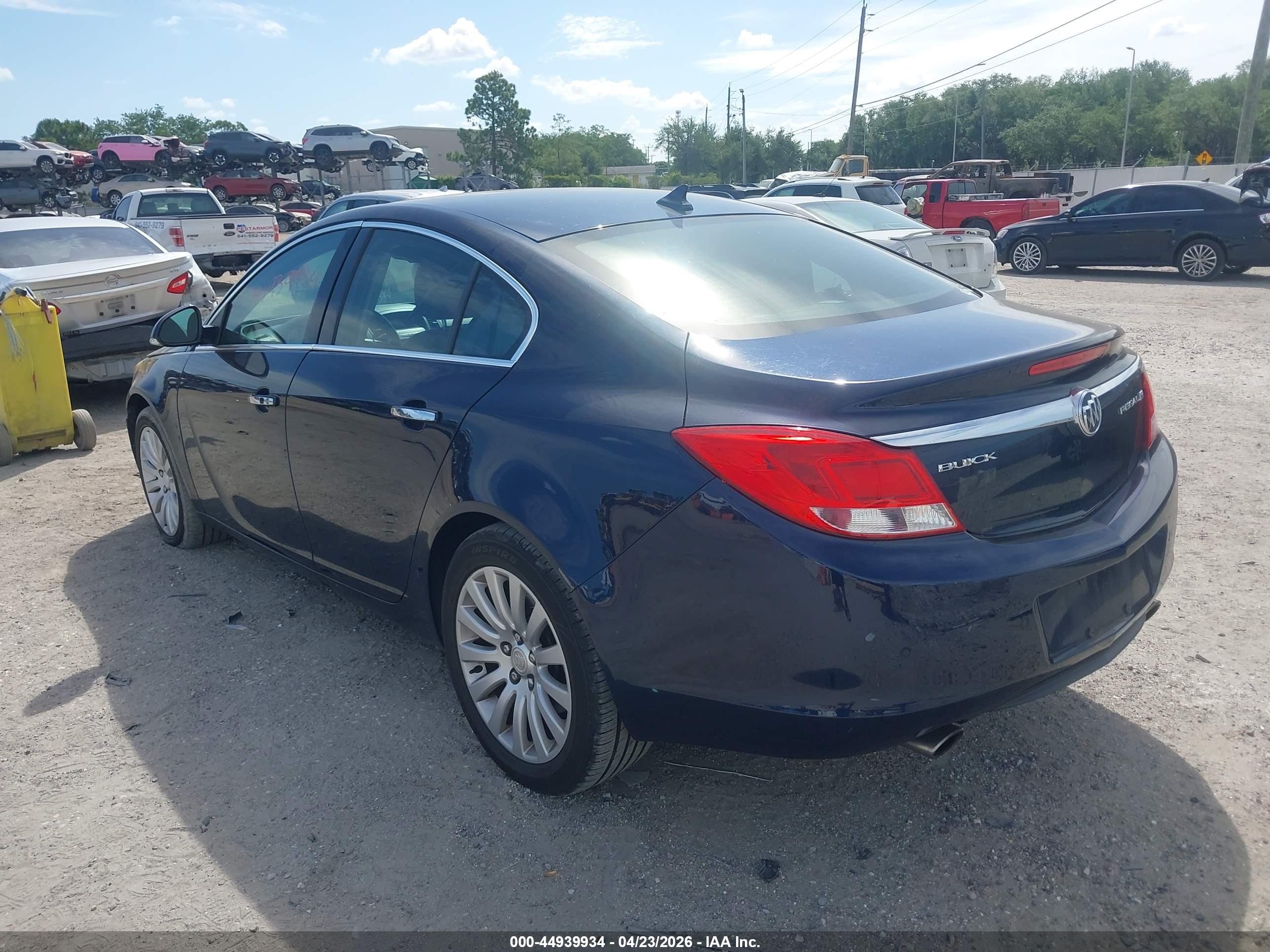 BUICK REGAL image 3