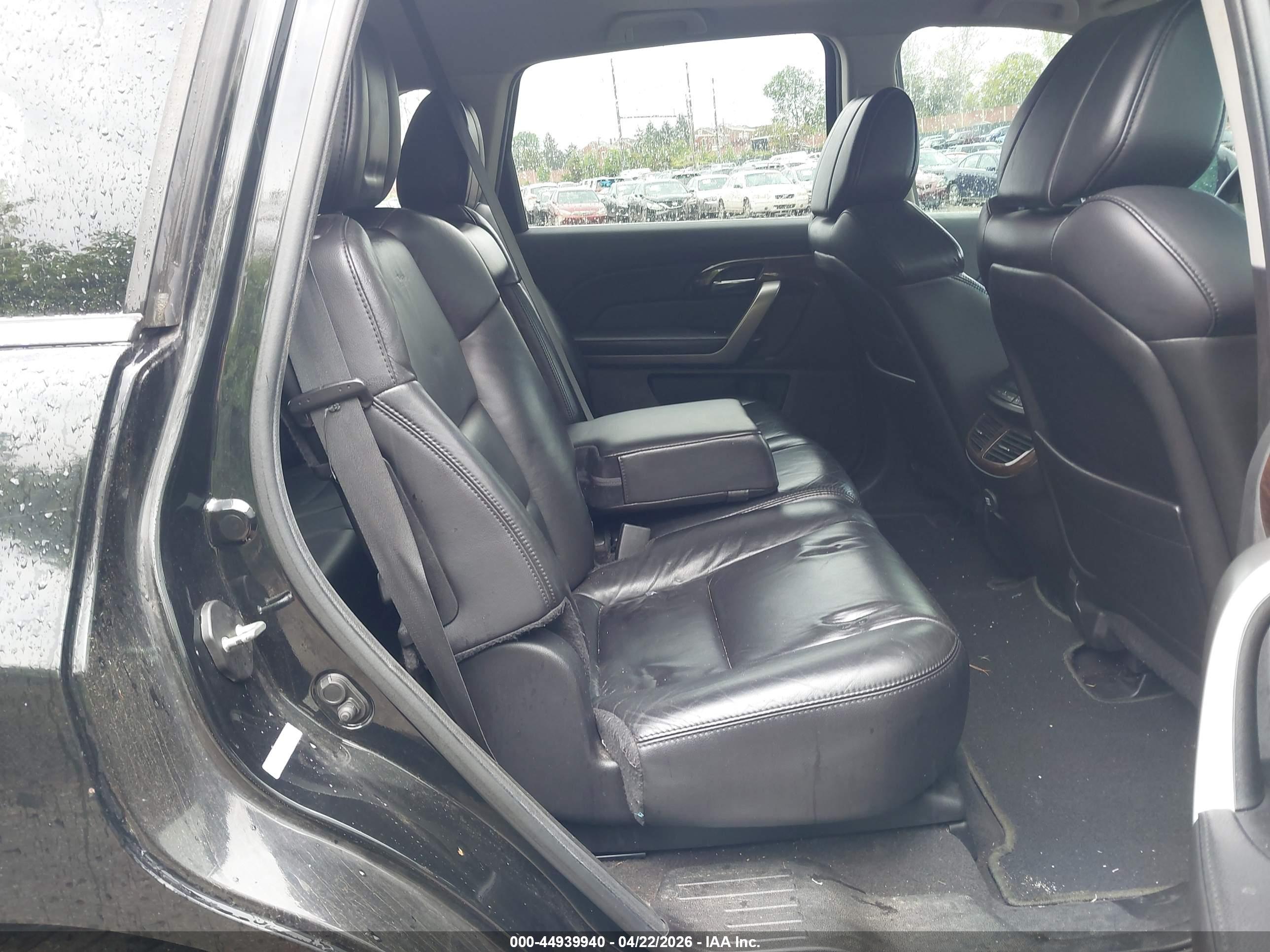 ACURA MDX image 8